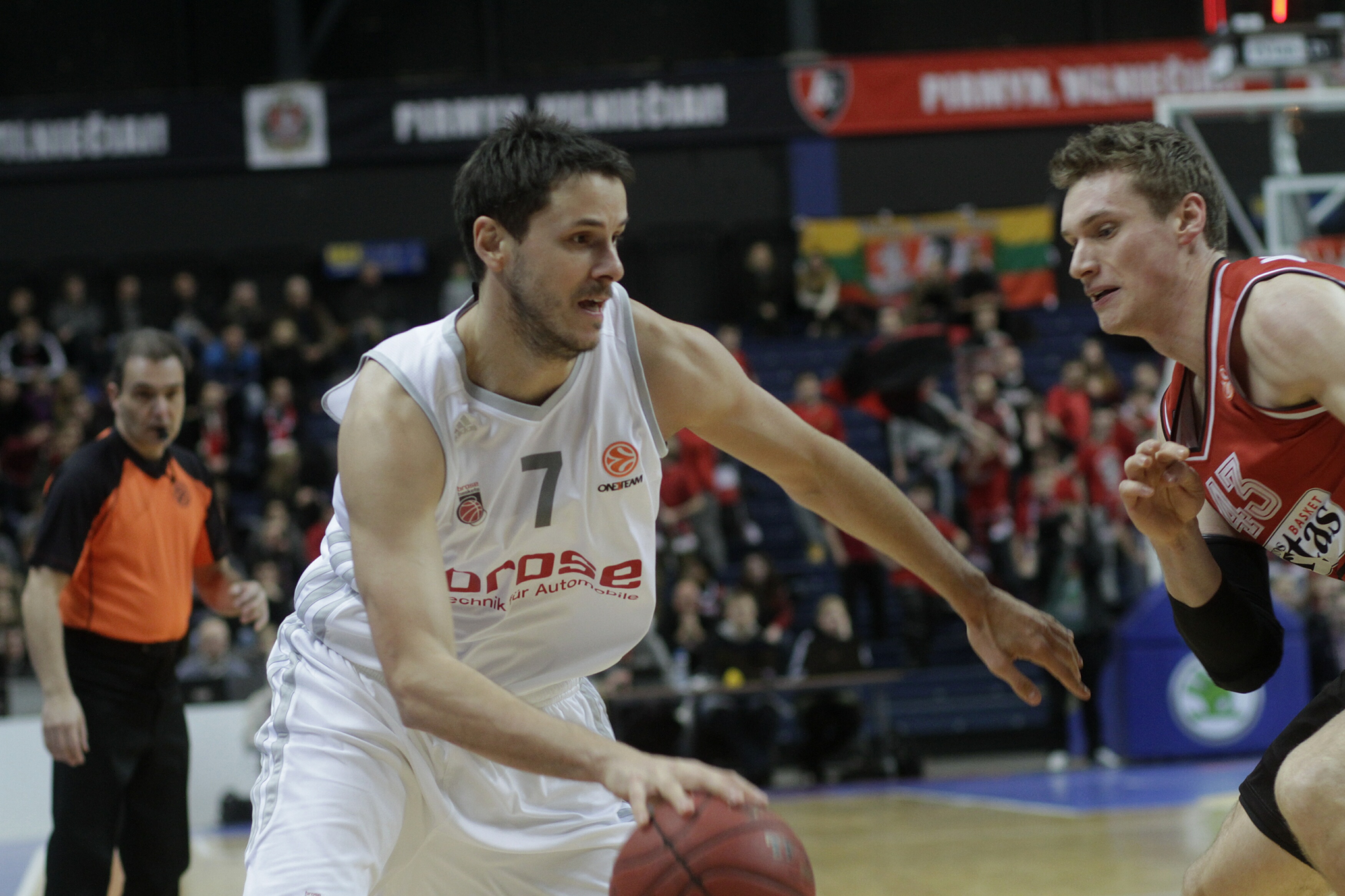 Foto: EPA/VALDA KALNINA