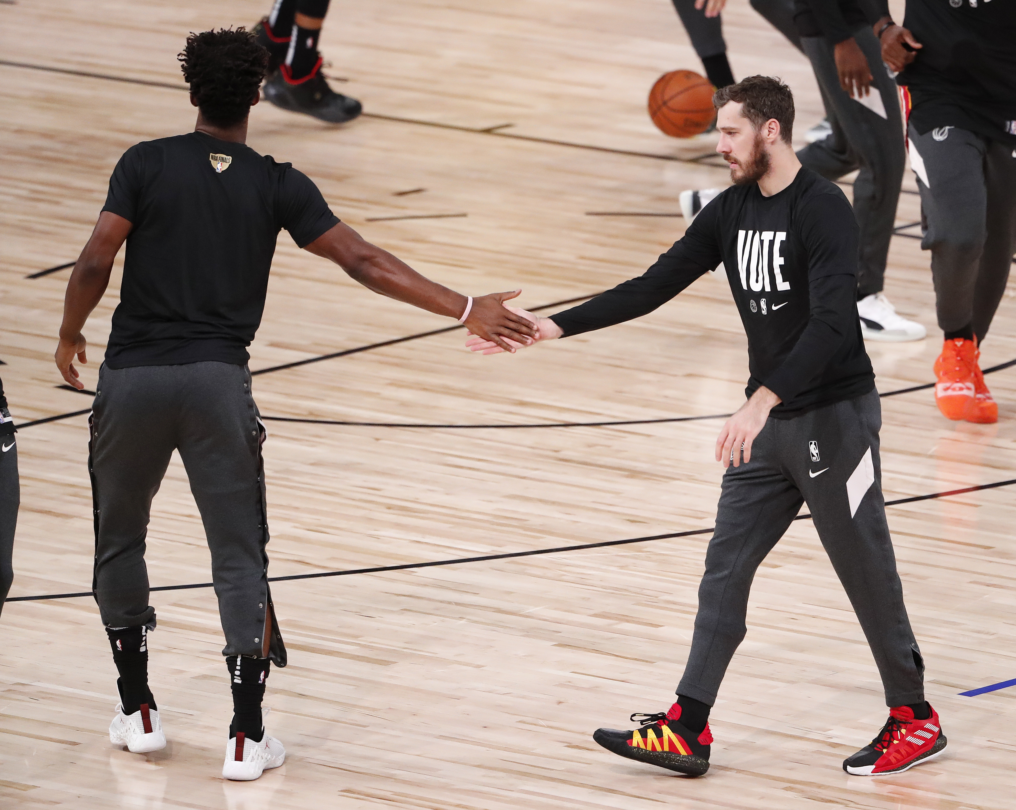 Los Angeles Lakers at Miami Heat