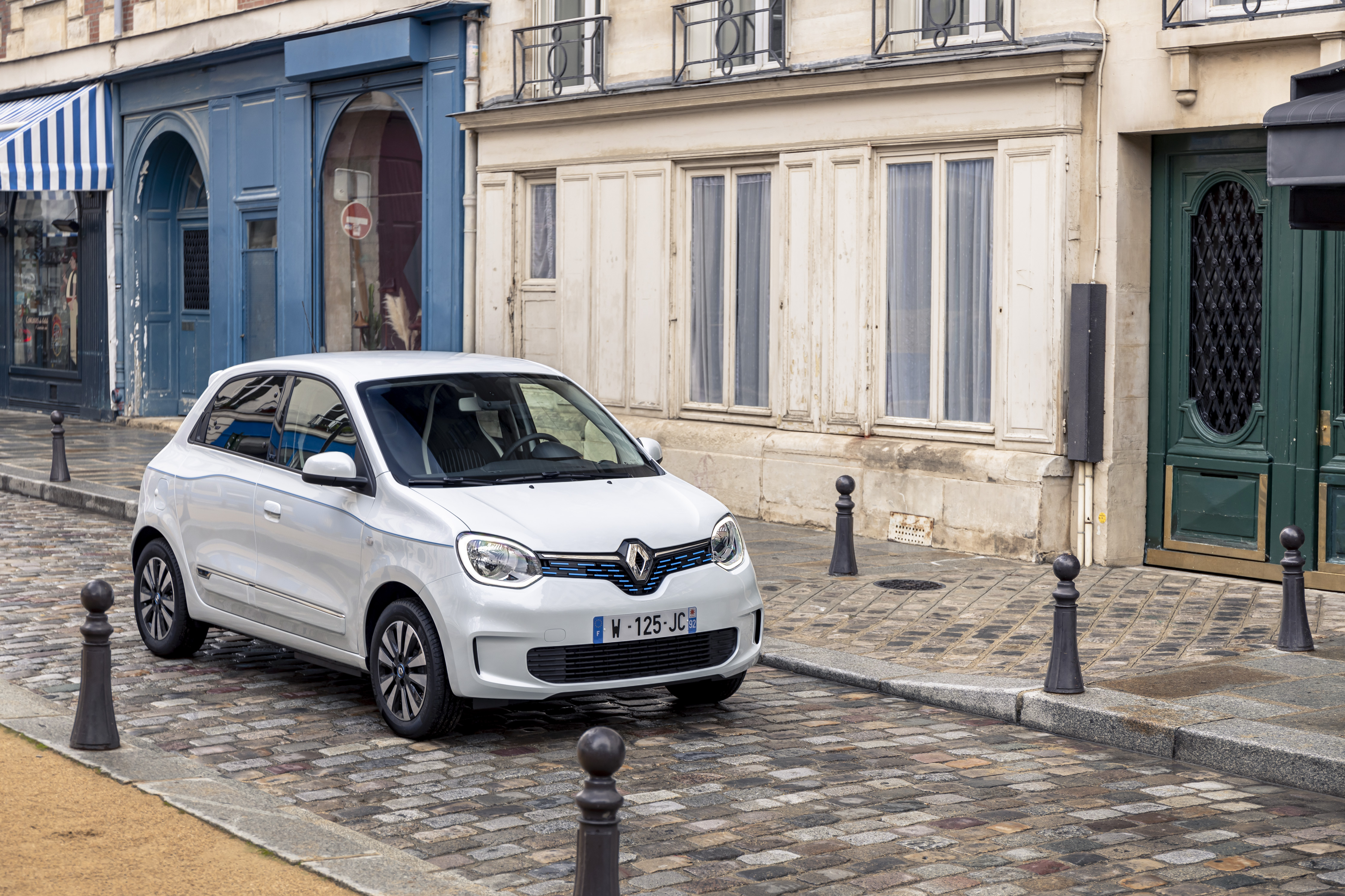 2020 - New Renault TWINGO Electric-2