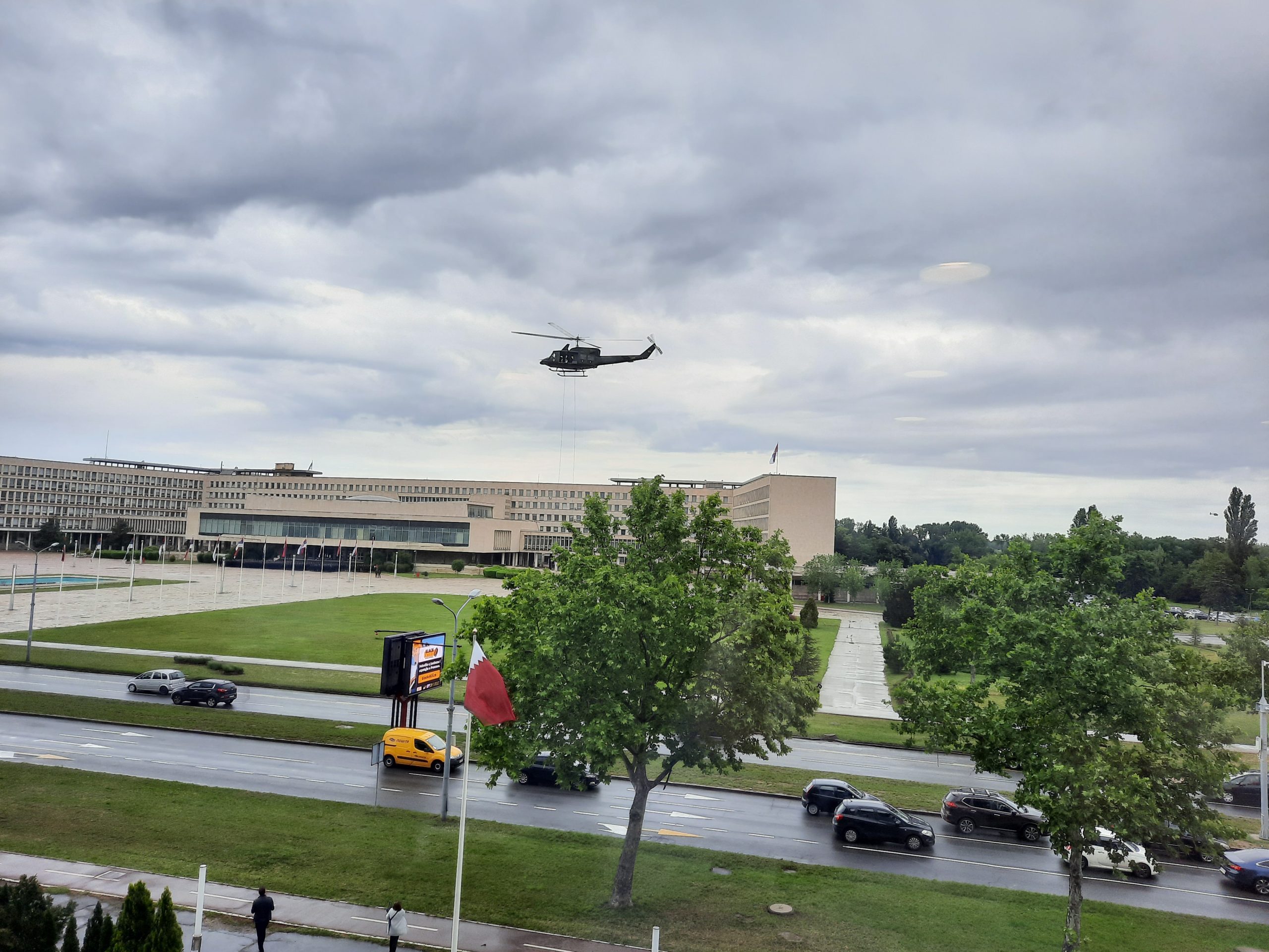 Helikopterska eskadrila MUP-a Srbije, Palata Srbija, vežba, helikopter