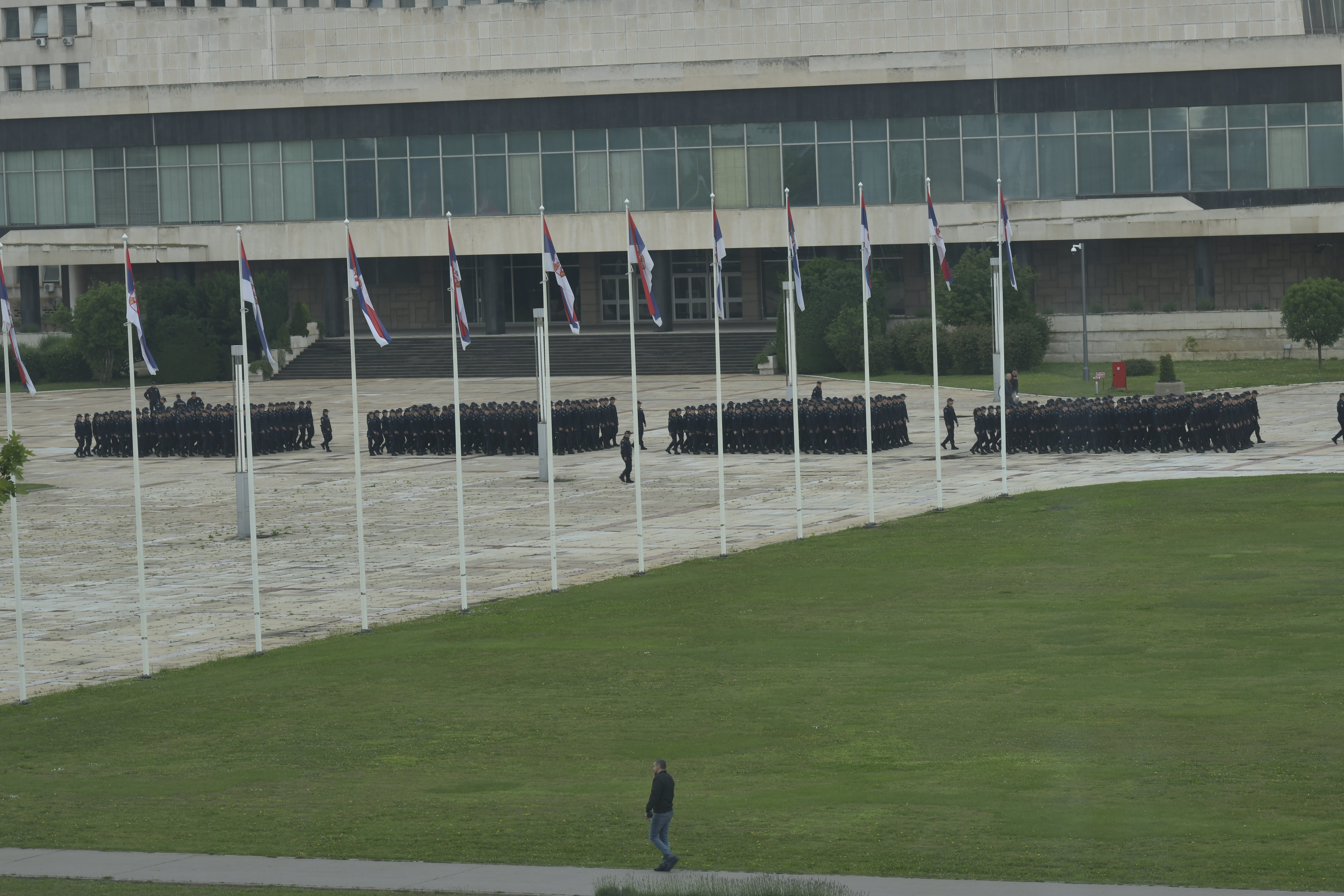 beograd 02.06.2020  palata srbije,  vezba policije, kadeti, priprema za paradu Foto: Zoran Lončarević/Nova.rs