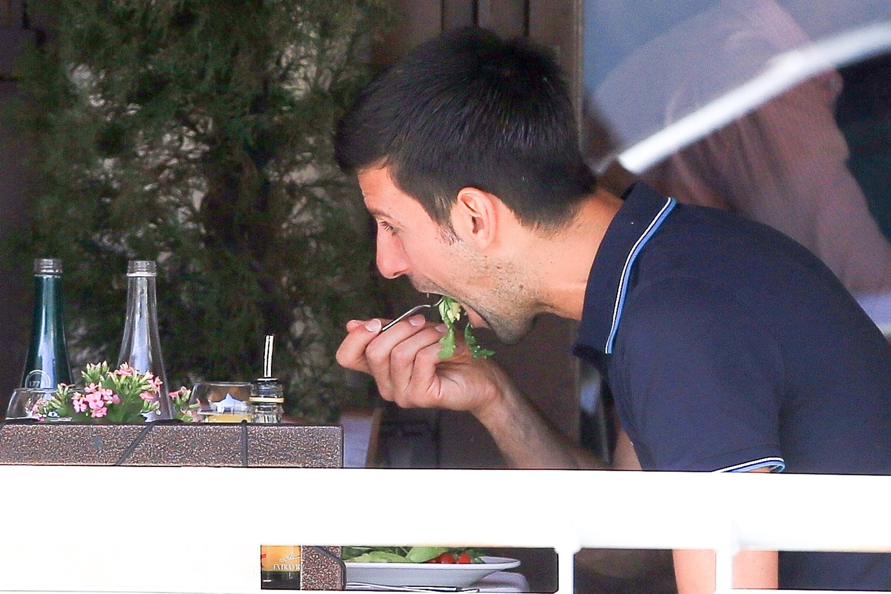 Novak Djokovic grabs a healthy lunch at Il Pastaio