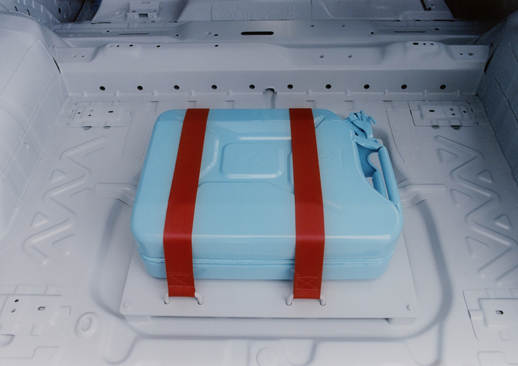 Project Geländewagen: eine Kooperation zwischen Mercedes-Benz und Virgil Abloh: Mit innovativem Design im Luxus neue Impulse setzenProject Geländewagen: a Mercedes-Benz and Virgil Abloh collaboration: Driving luxury forward with innovative design