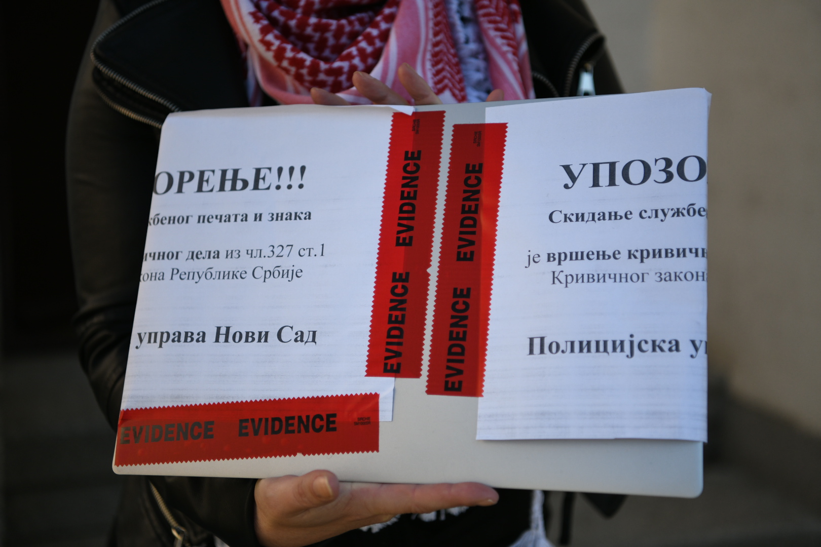 Novi Sad 02.04.2020. Ana Lalić, novinarka portala Nova.rs, vraćen laptop, računar i mobilni telefoni Foto: Vesna Lalić/Nova.rs