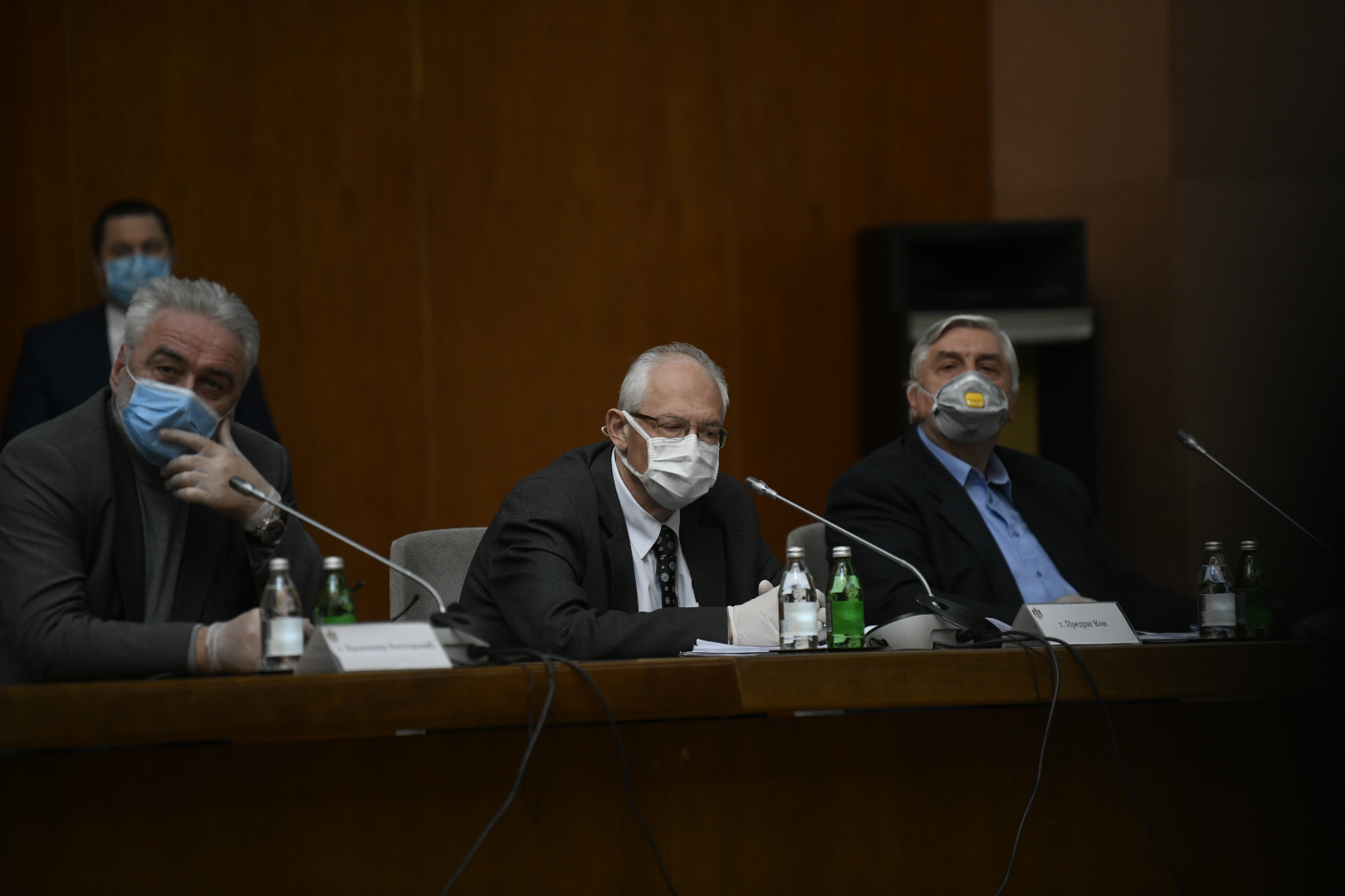 Beograd 02.04.2020. Predrag Kon maska, rukavice, zaštita, koronavirus, vanredno stanje,Početak sednice Kriznog štaba u Palati Srbija Foto:Nemanja Jovanović/Nova.rs