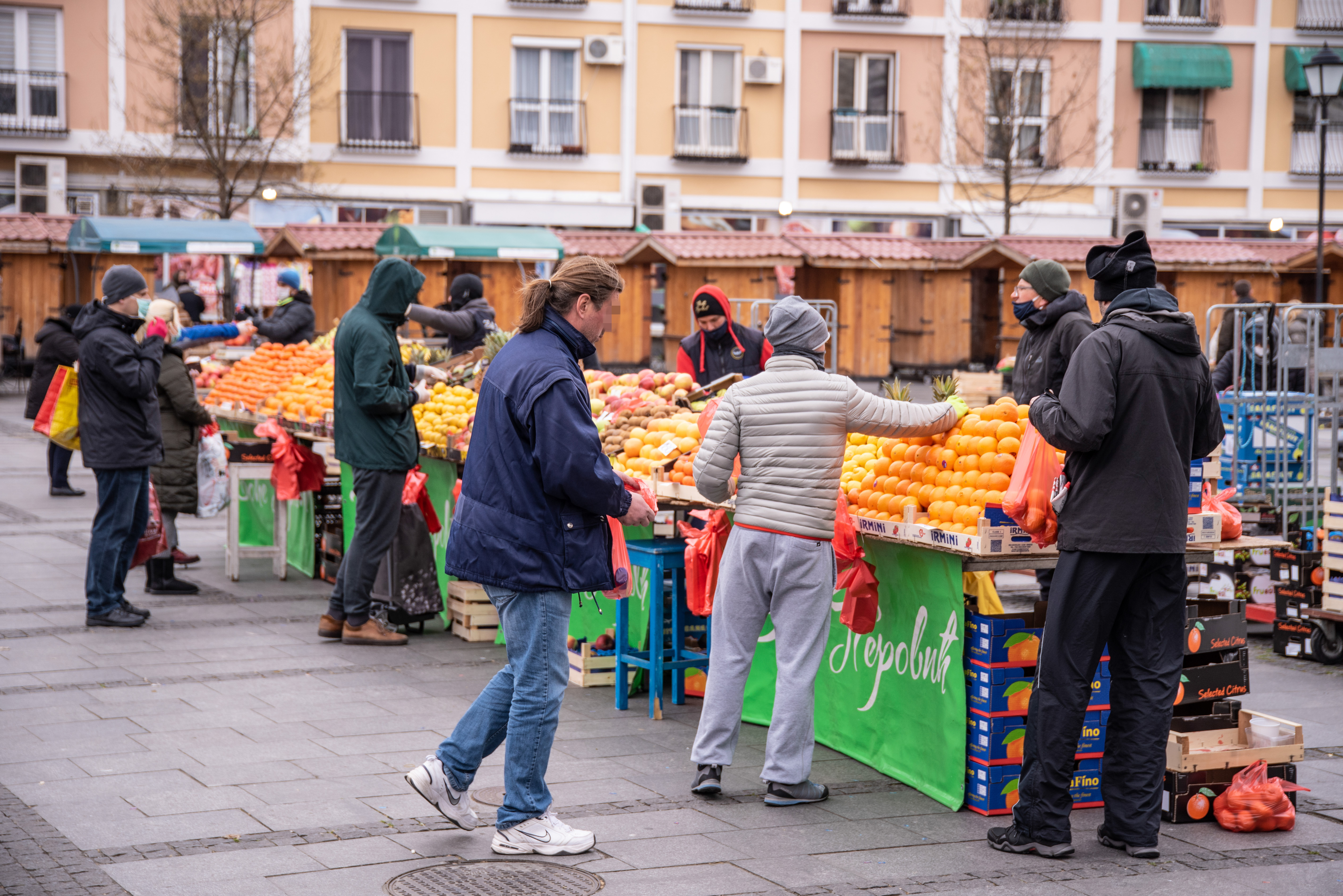 Beograd 26.03.2020. Pijaca koronavirus vanredno stanje Foto:Dragan Mujan/Nova.rs
