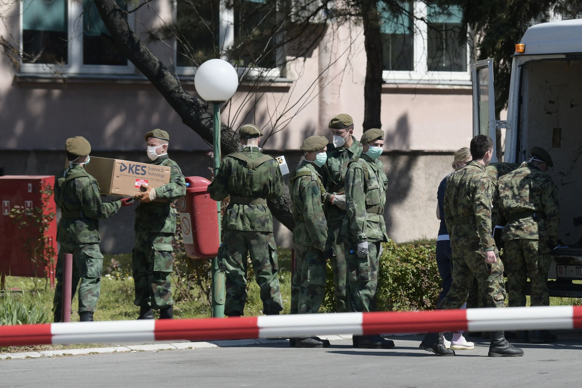 beograd 07.04.2020 vojno medicinski centar karaburma