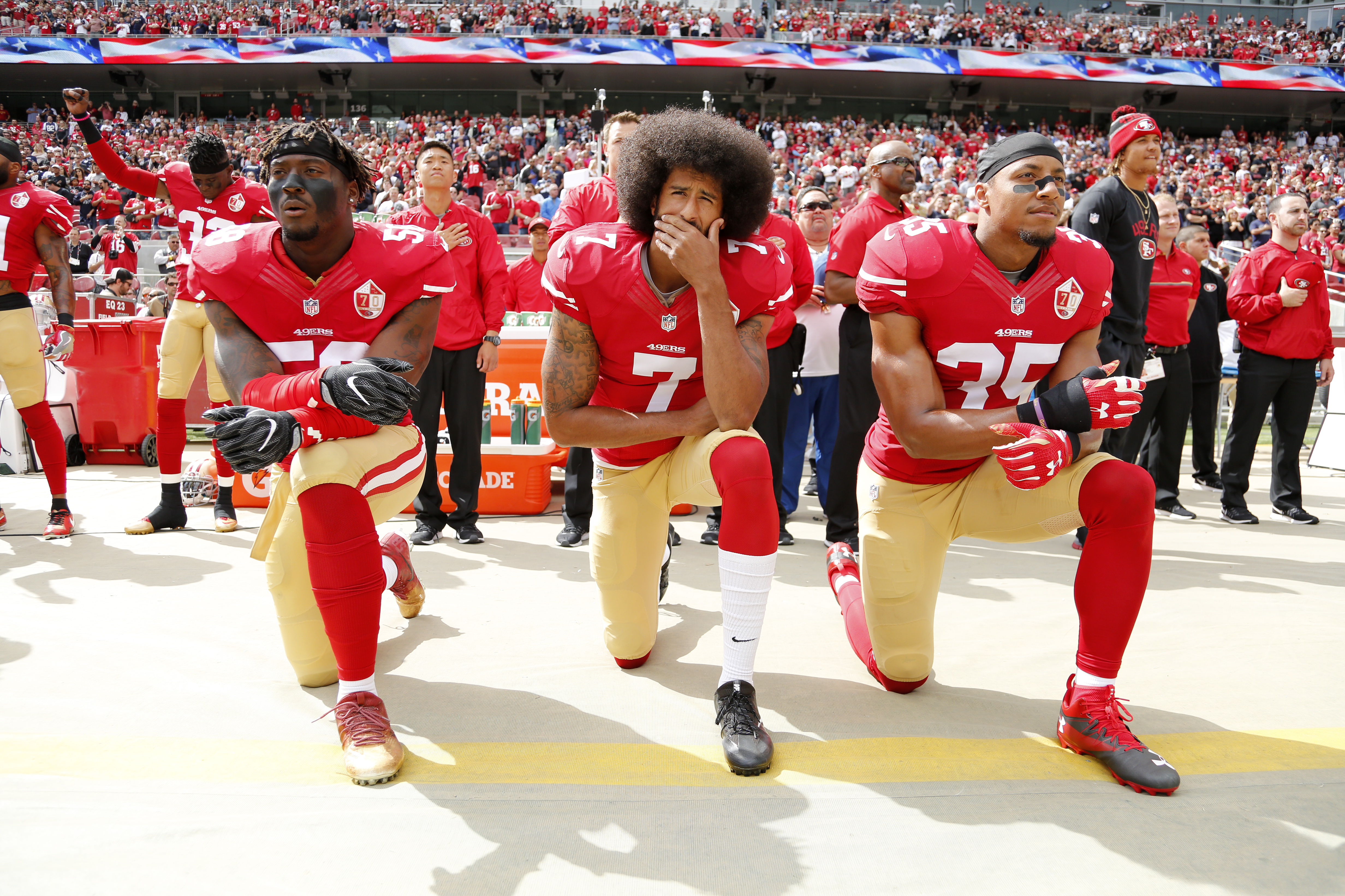NFL to fine teams if players kneel during national anthem