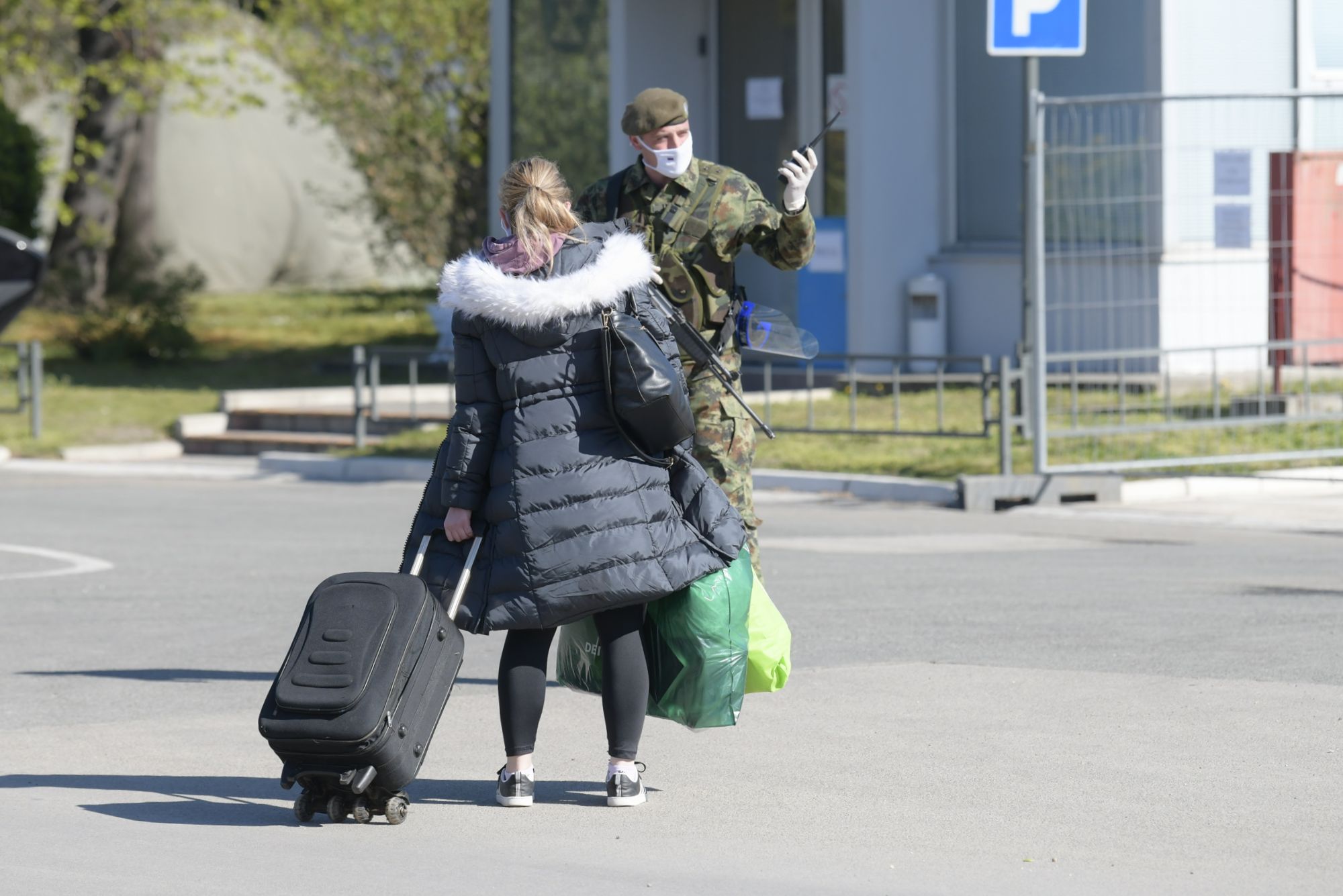 Beograd 07.04.2020. Sajam, Beogradski sajam, privremena bolnica, prijem pacijenata, pacijenti, koronavirus, pozitivni na koronu, covid 19, kovid 19 Foto: Goran Srdanov/Nova.rs