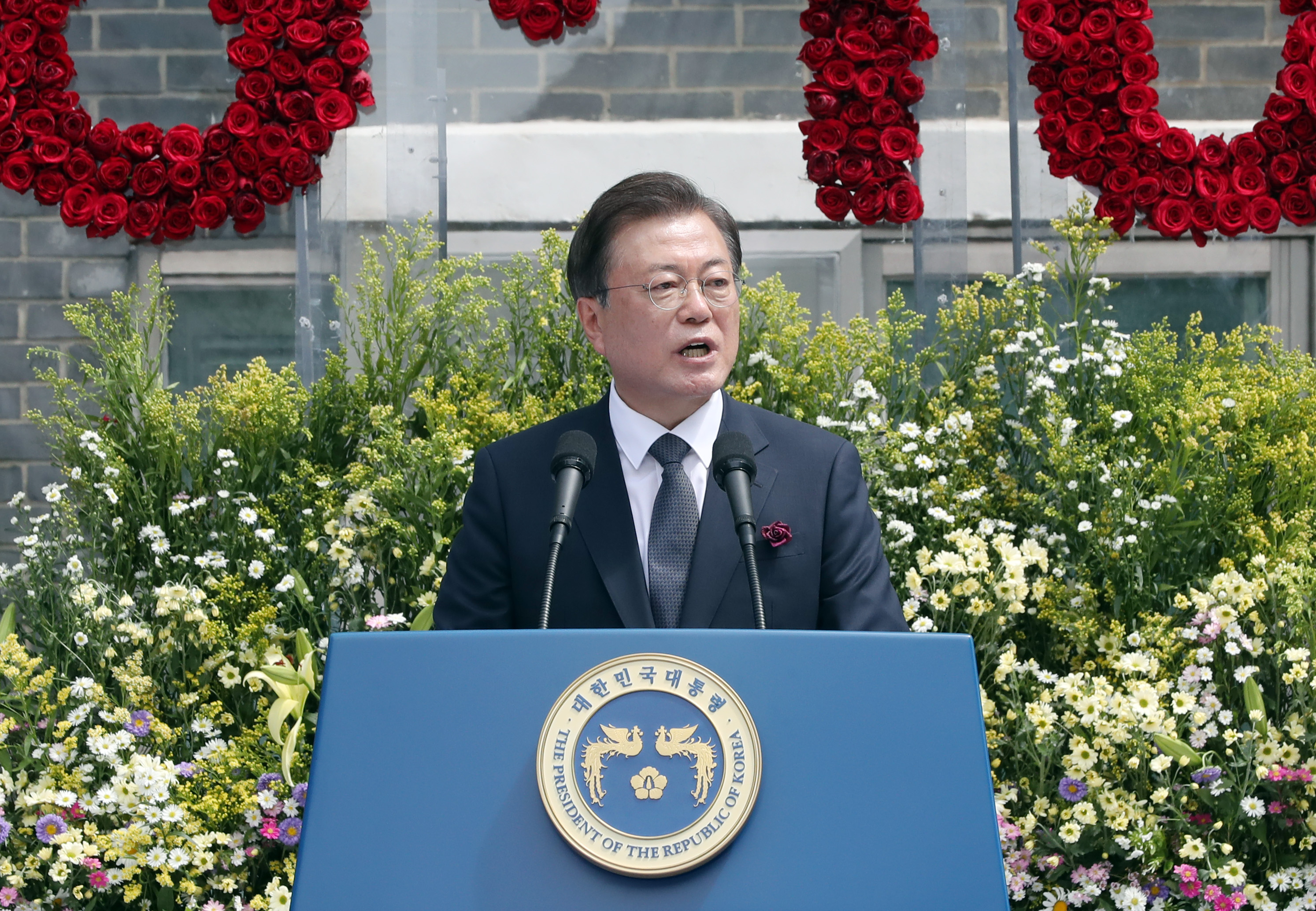 Anniversary of 10 June uprising observed in Seoul