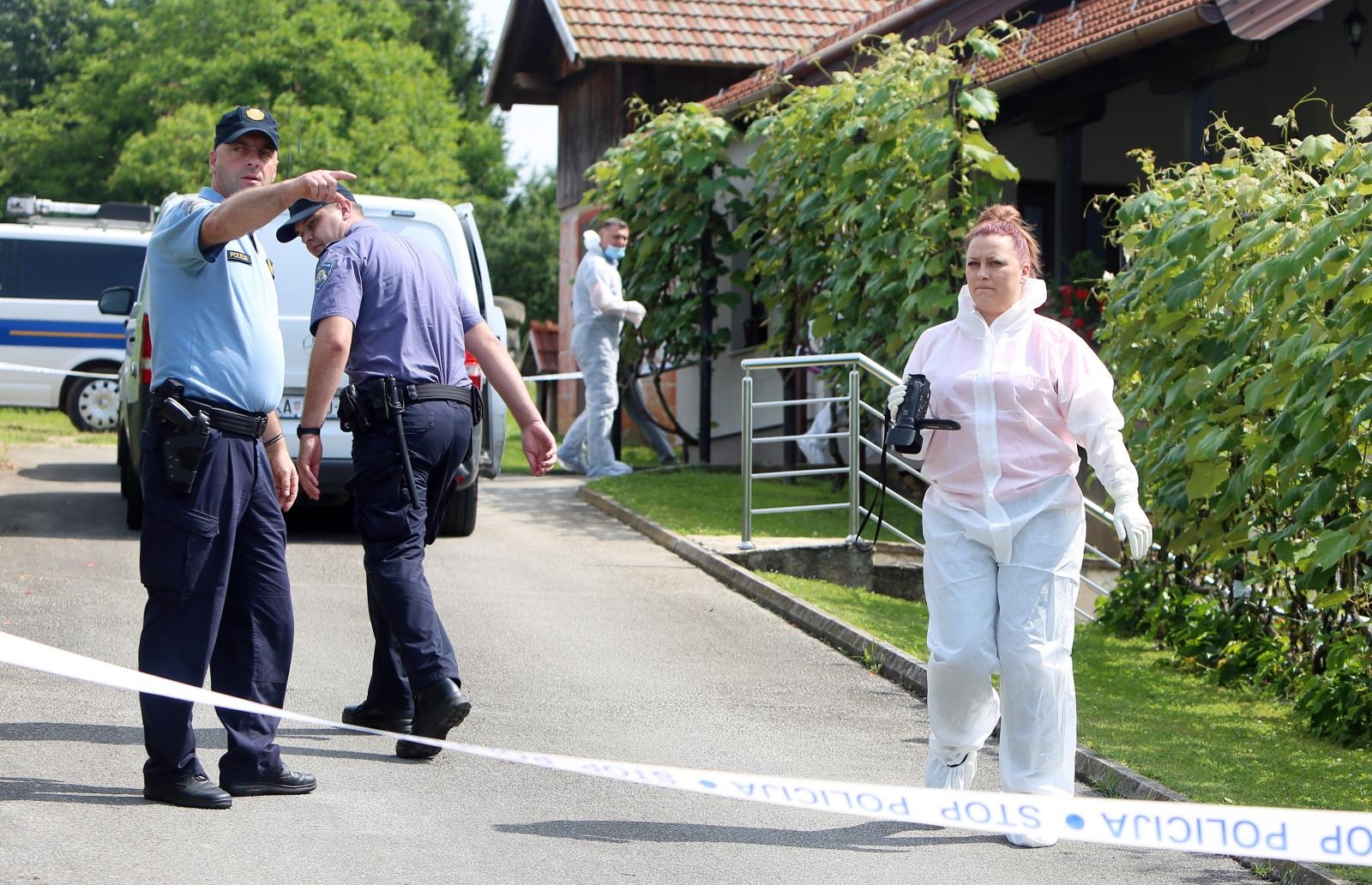 16.06.2020., Cetingrad - U pucnjavi koja se dogodila jutros oko 8 sati smrtno su stradale dvije osobe. Radi se o mladem bracnom paru. Policijski ocevid u obiteljskoj kuci je u tijeku. Photo: Kristina Stedul Fabac/PIXSELL