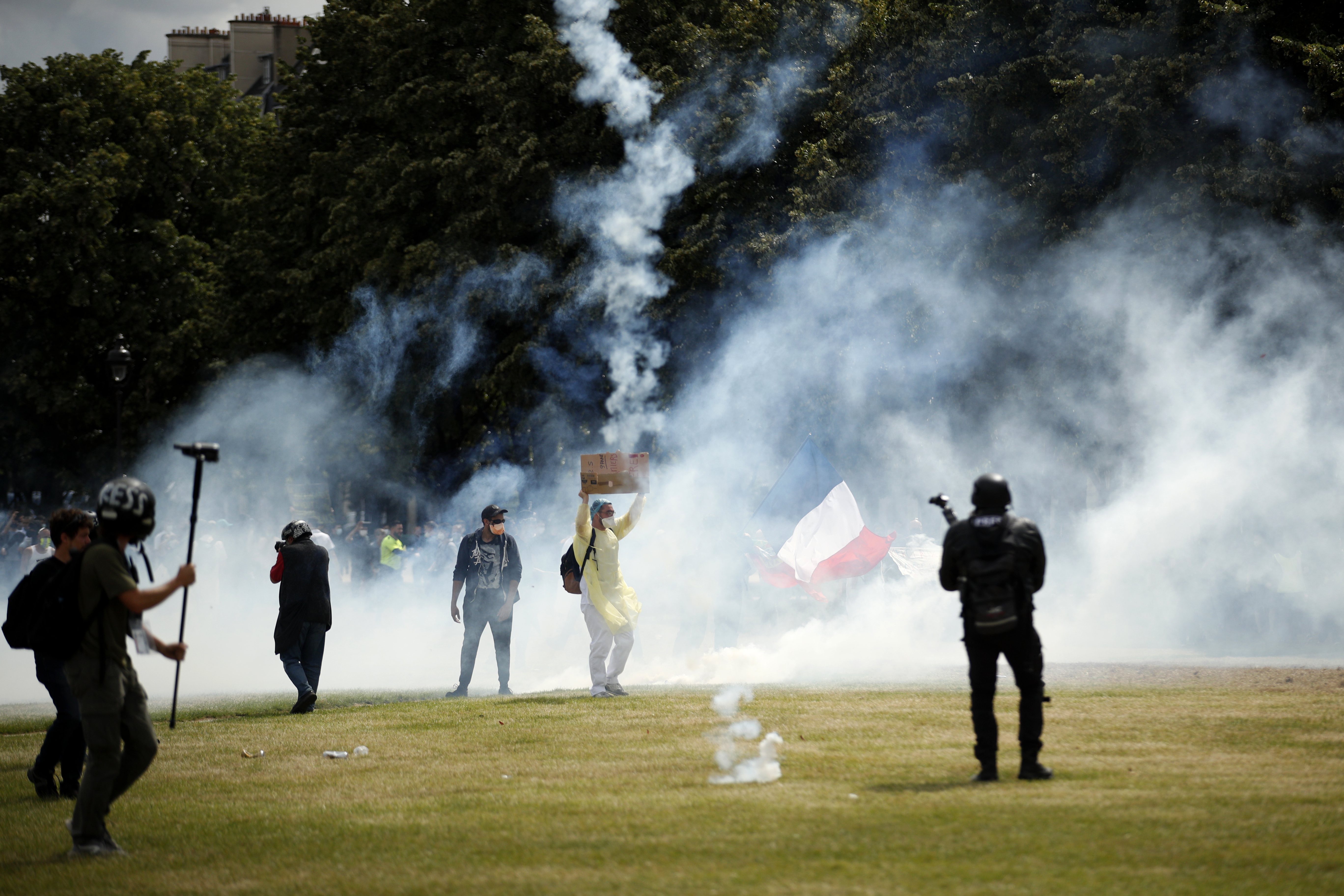 Hospital national day of protest in Paris