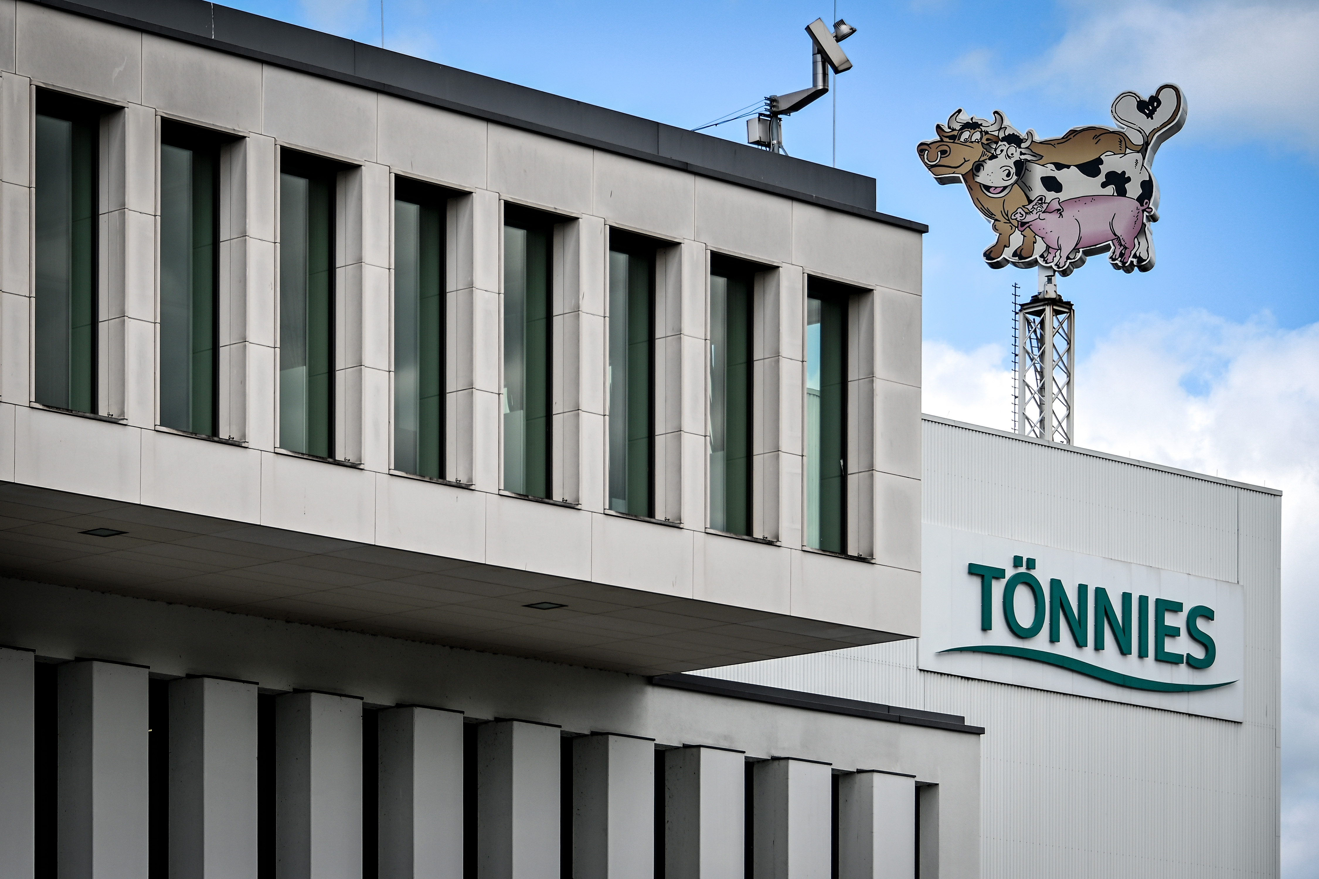 At least 350 new coronavirus infections detected at Toennies meat factory in western Germany