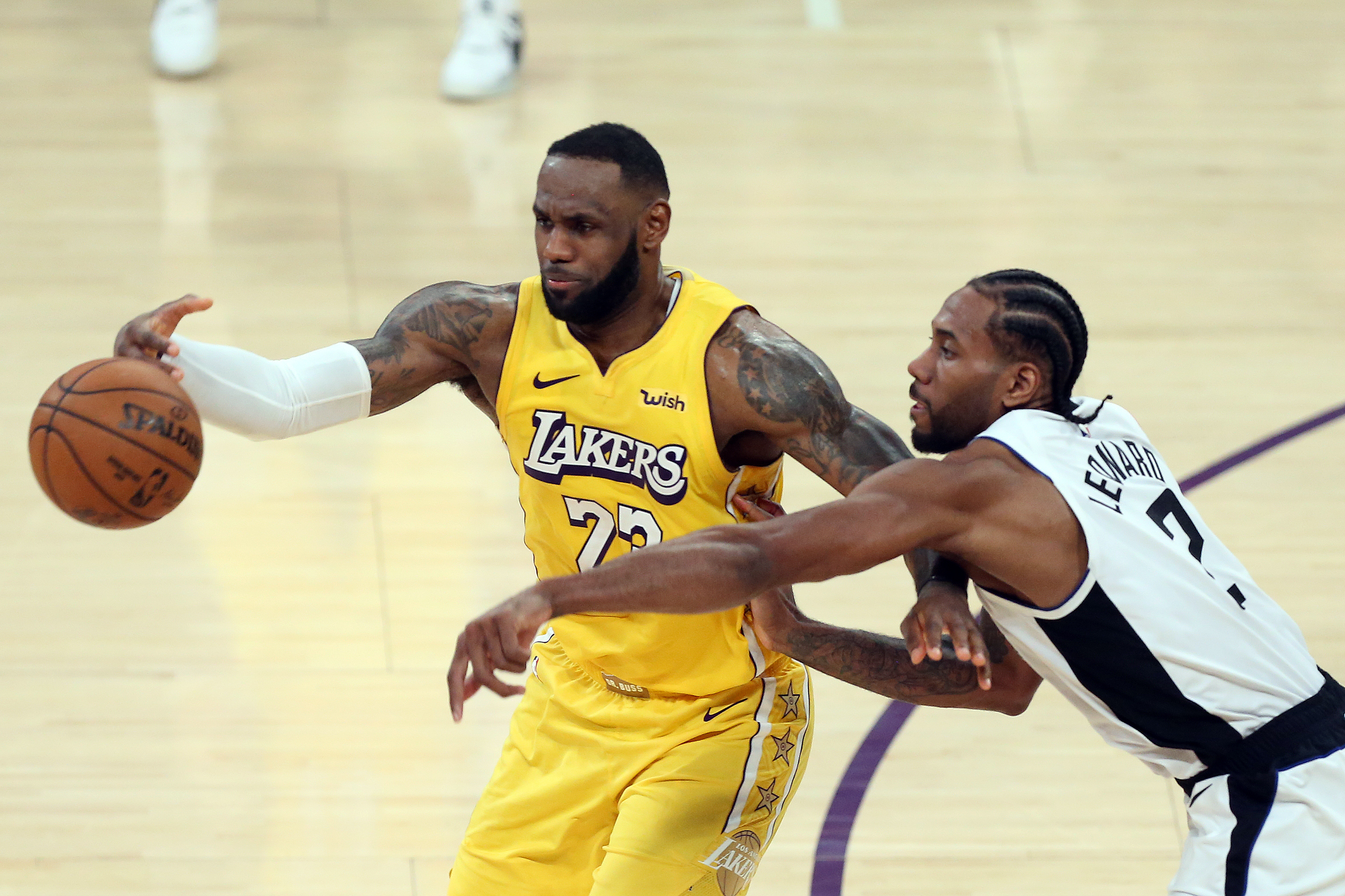 Lebron Džejms