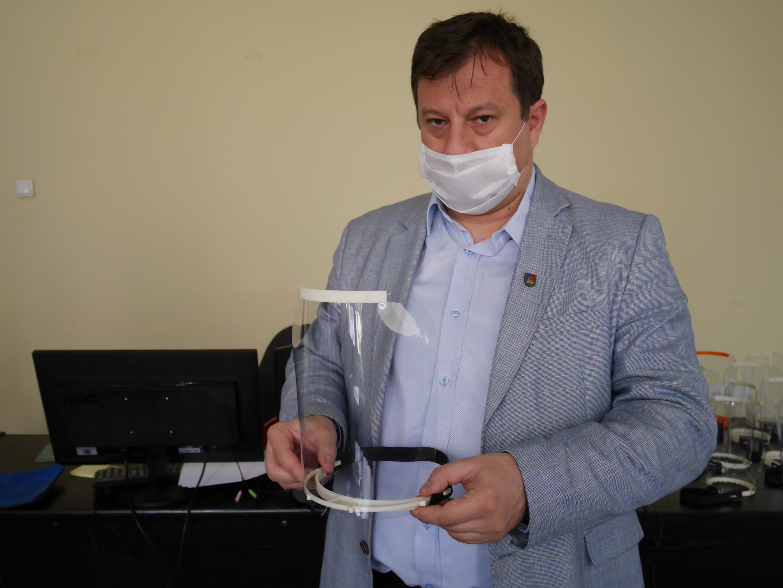 Profesori i studenti FIN iz Kragujevca prave vizire Kragujevac profesro Nenad Filipović