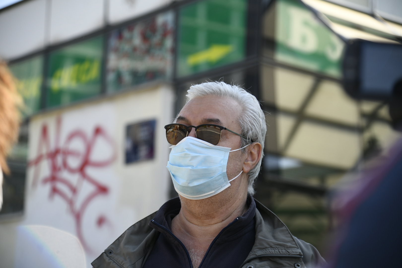 Beograd, 22.04.2020. Pijaca Zeleni venac, anketa, koronavirus Foto: Nemanja Jovanović/ Nova.rs