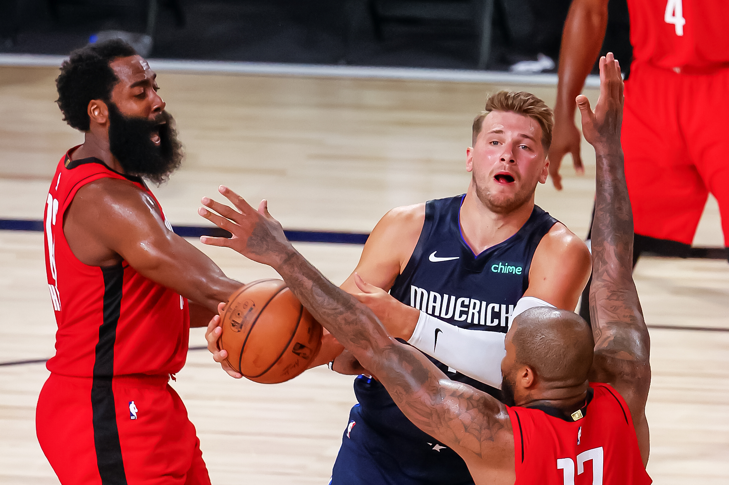 Houston Rockets at Dallas Mavericks