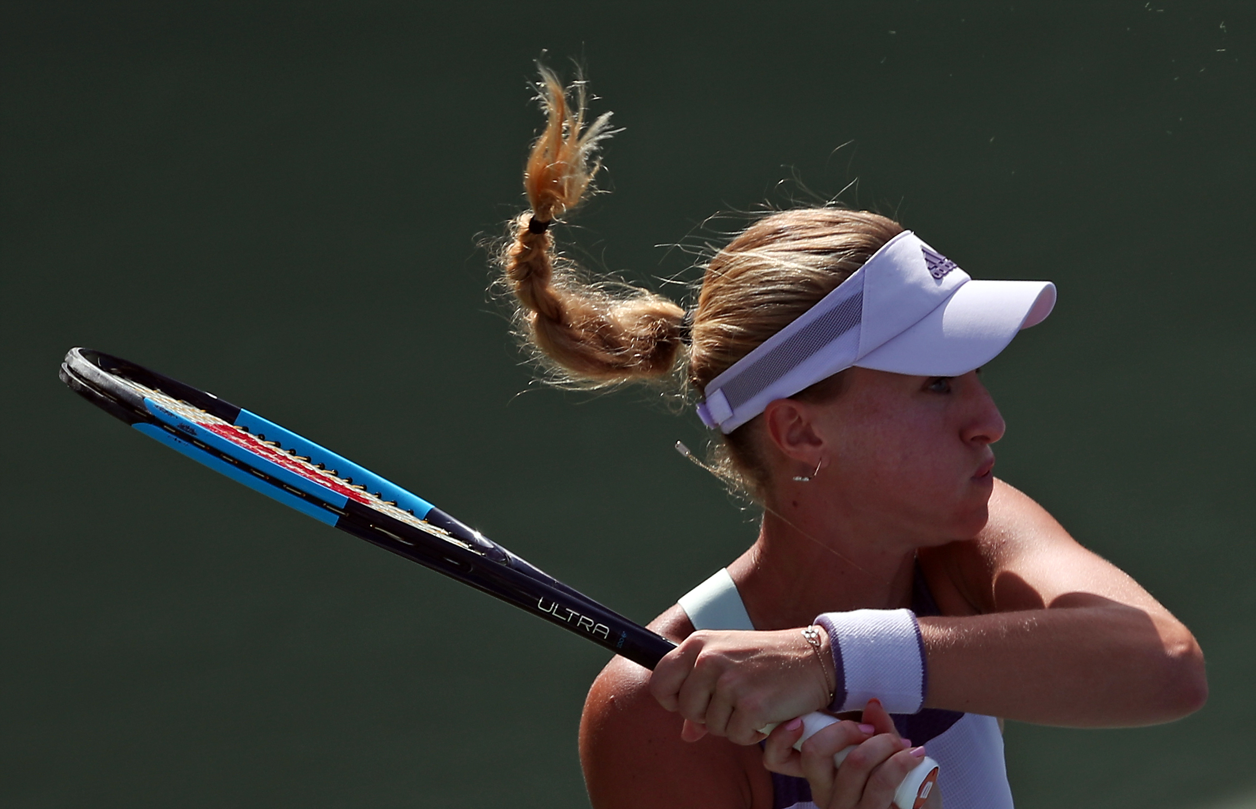 epa08228155 Kristina Mladenovic of France in action during her second round match against Karolina Pliskova of the Czech Republic at the Dubai Duty Free Tennis WTA Championships 2020 in Dubai, United Arab Emirates, 19 February 2020.  EPA-EFE/ALI HAIDER
