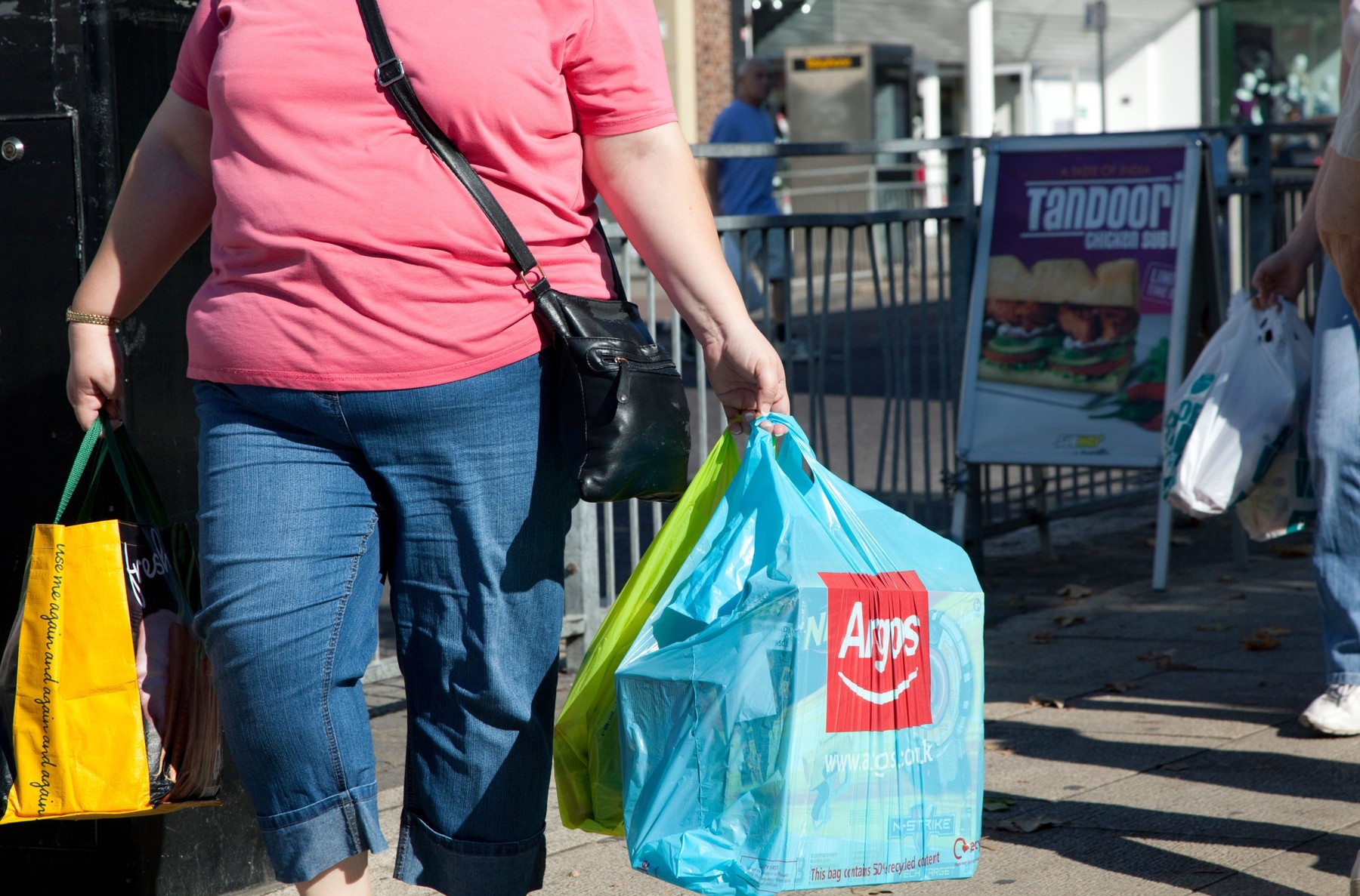 Obese woman in High Street, South East London, Image: 108268955, License: Rights-managed, Restrictions: , Model Release: no, Credit line: Jeffrey Blackler / Alamy / Profimedia