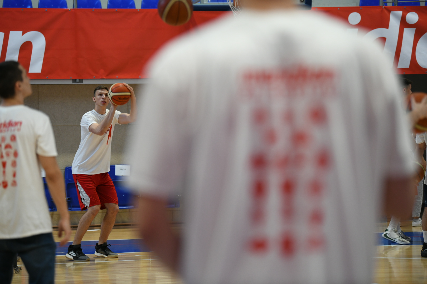 Turnir za Sofiju, sutiranje trojki, Zemun, Master hala
