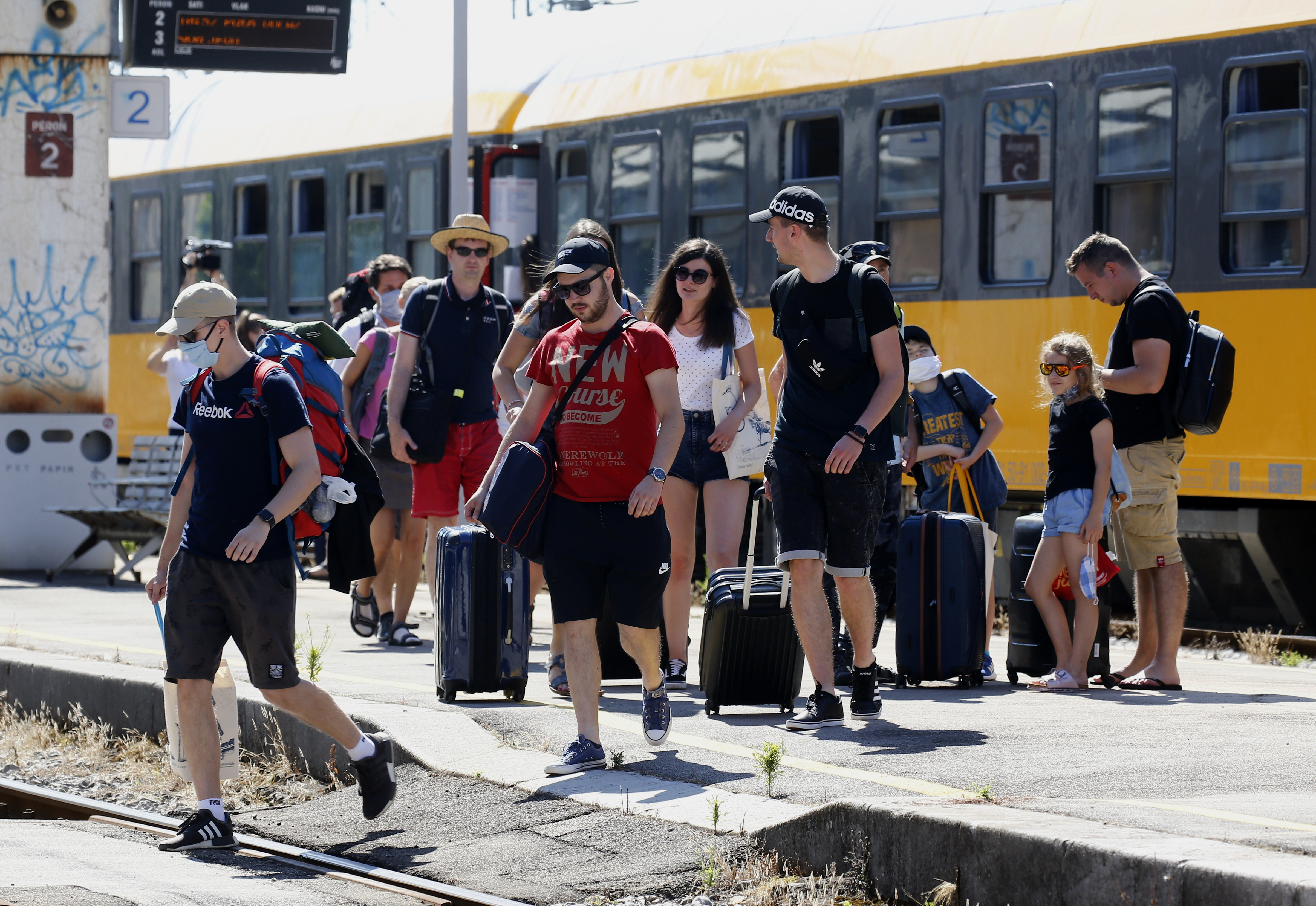 First train of Czech tourist arrive in Croatia