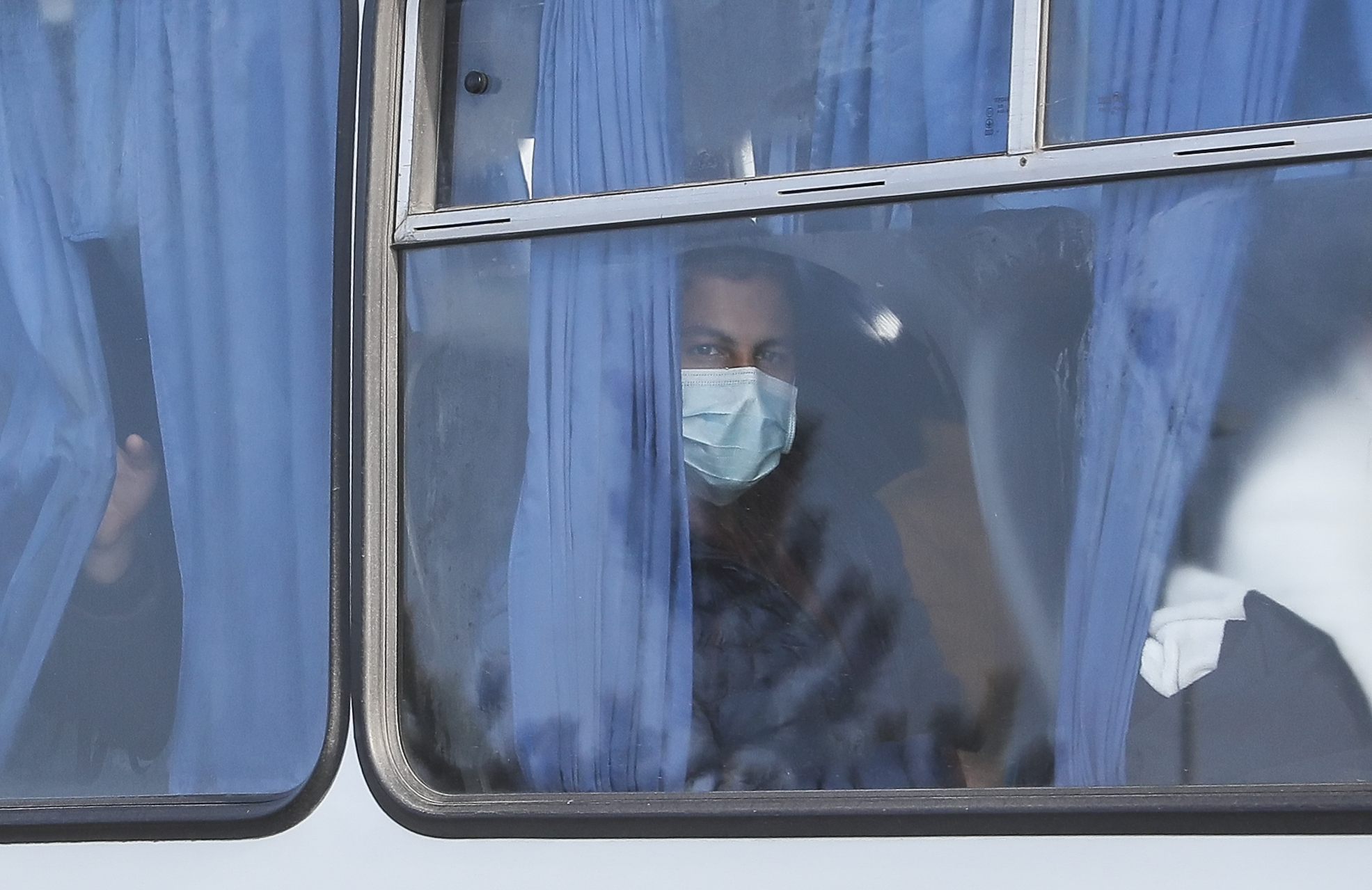 Koronavirus, coronavirus, maska, zaštitna maska Foto: EPA-EFE/SERGEY DOLZHENKO