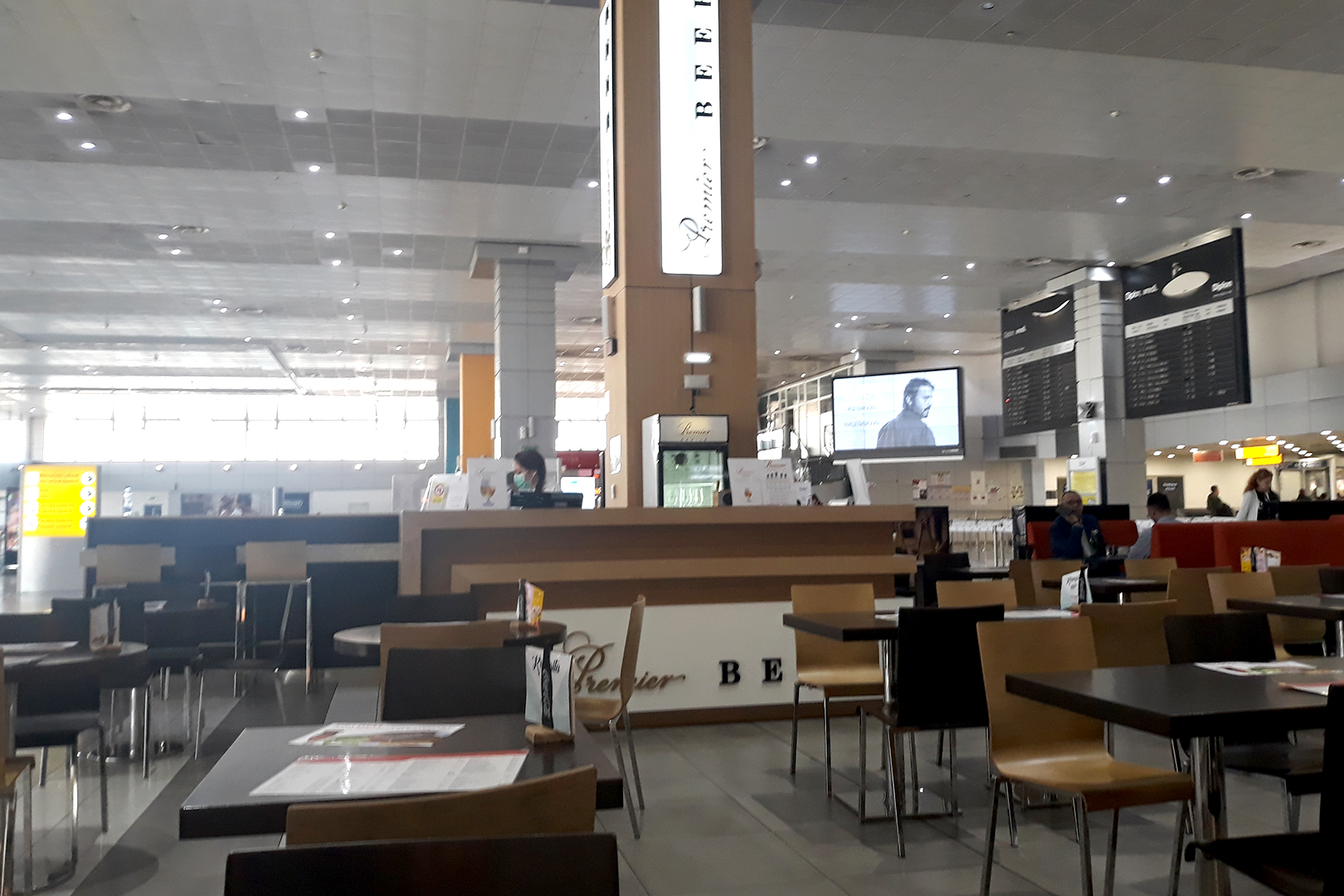Aerodrom, korona, Foto: Nova.rs, NE POTPISIVATI, SLIKAO NOVINAR MARKO RADONJIC