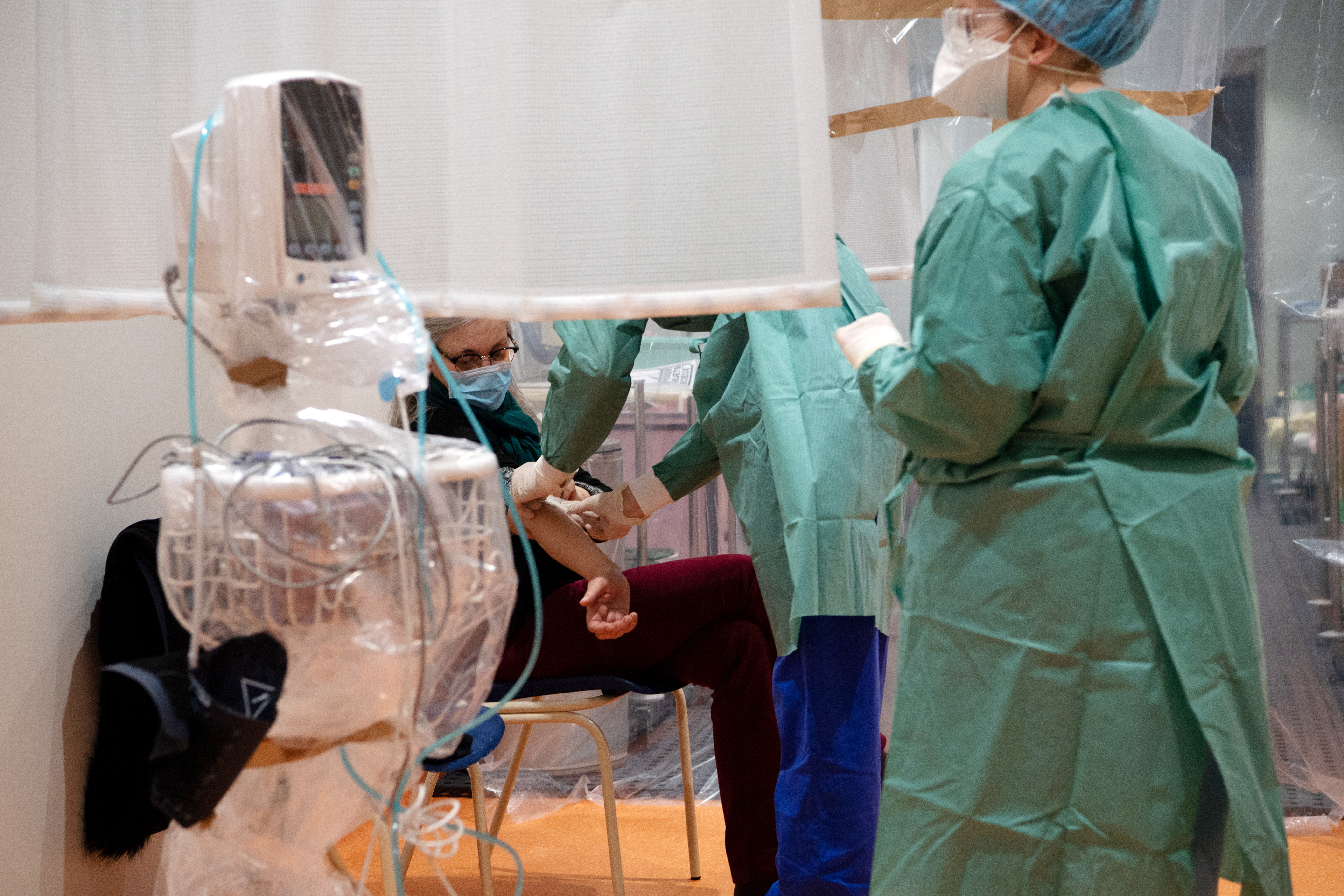 Bordeaux hospital sets up coronavirus screening unit