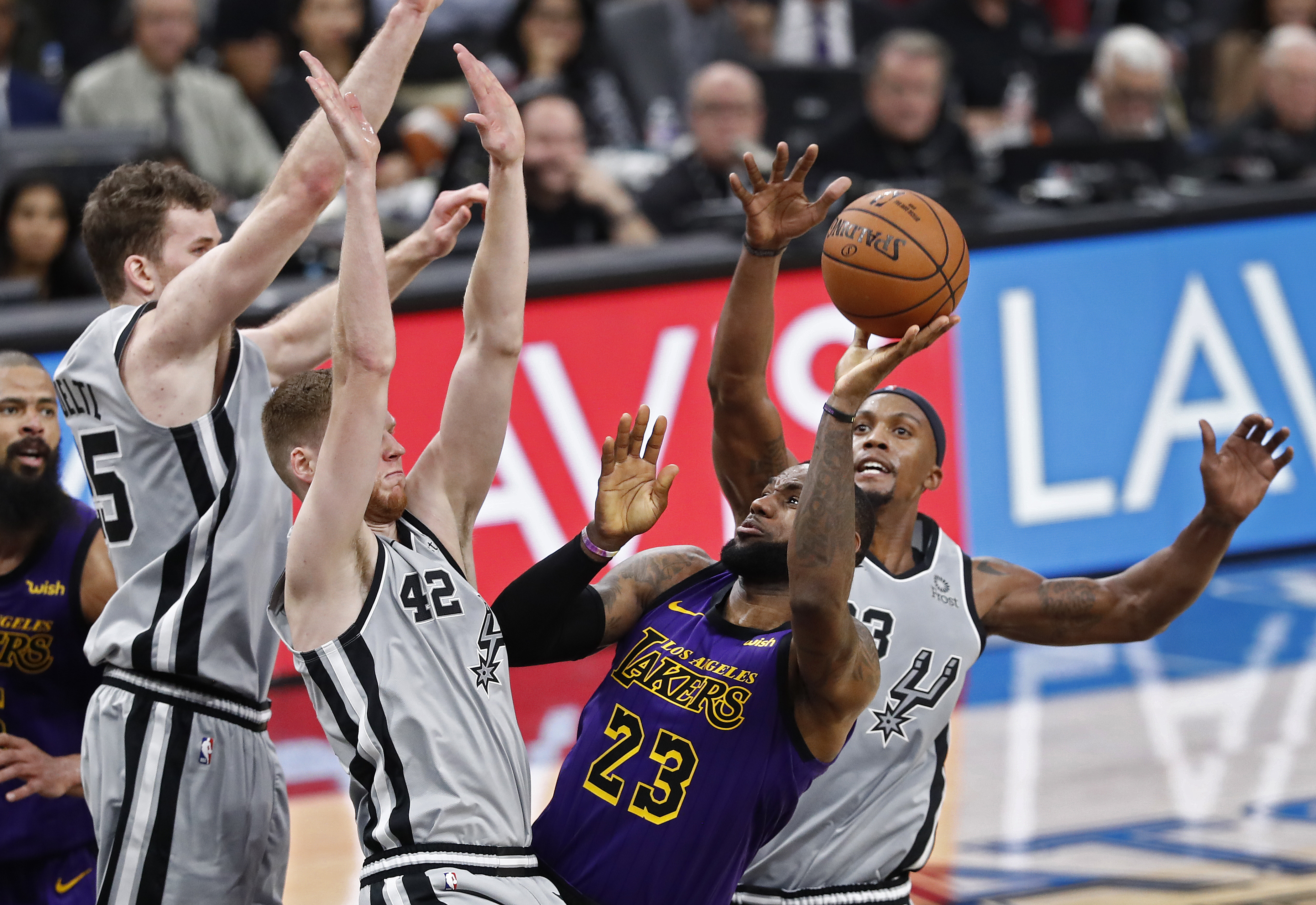 Foto: EPA-EFE/LARRY W. SMITH