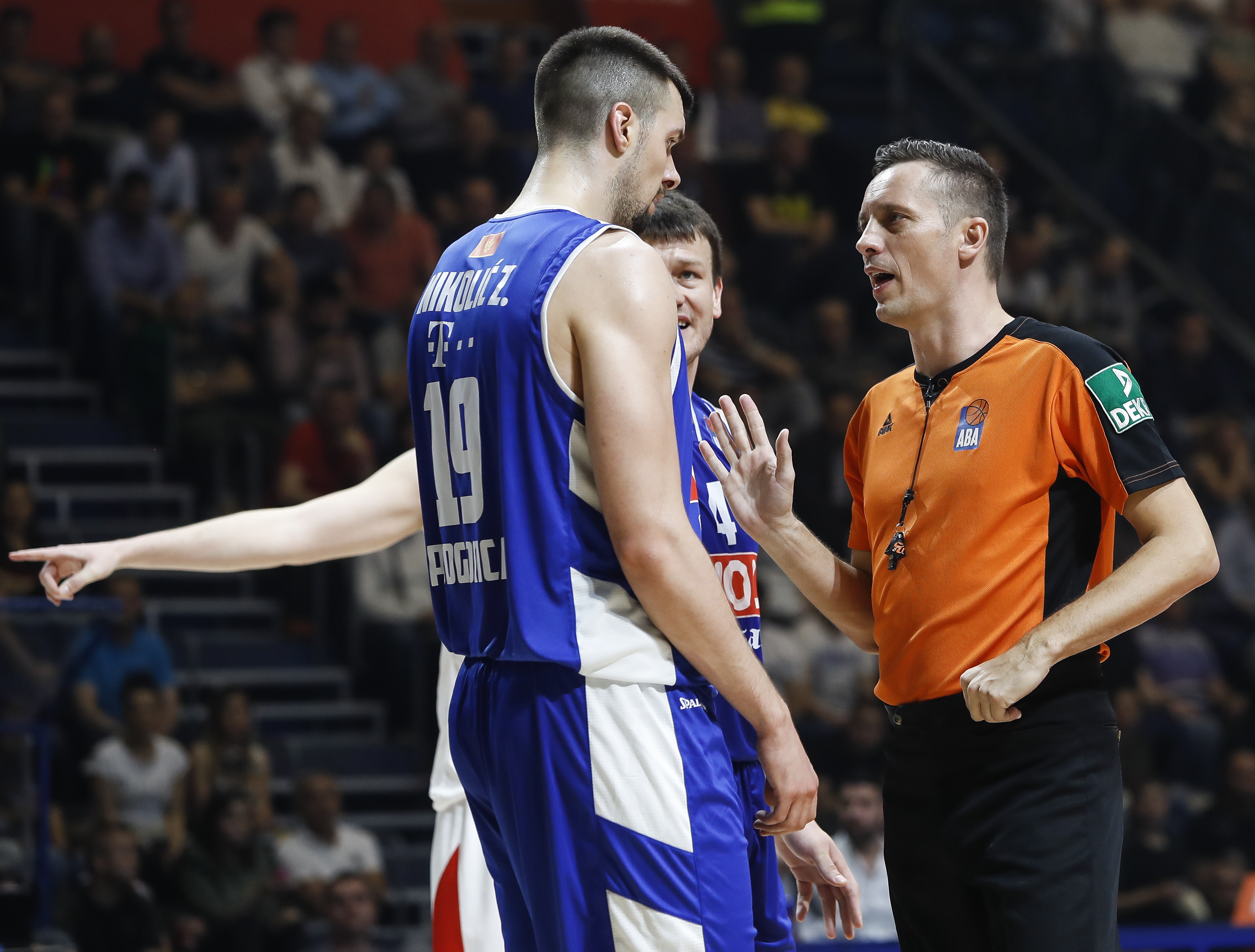 Kosarka-Play Off Final Game Two ABA League season 2017-2018
Crvena Zvezda v Buducnost (Podgorica)
Referee sudija Sasa Pukl (R) and Zoran Nikolic
Beograd, 10.04.2018.
foto: Srdjan Stevanovic/Starsportphoto ©
