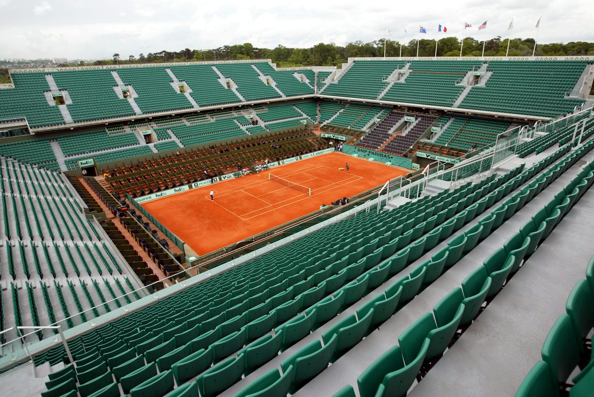 Roland Garros to remain as venue for French Open