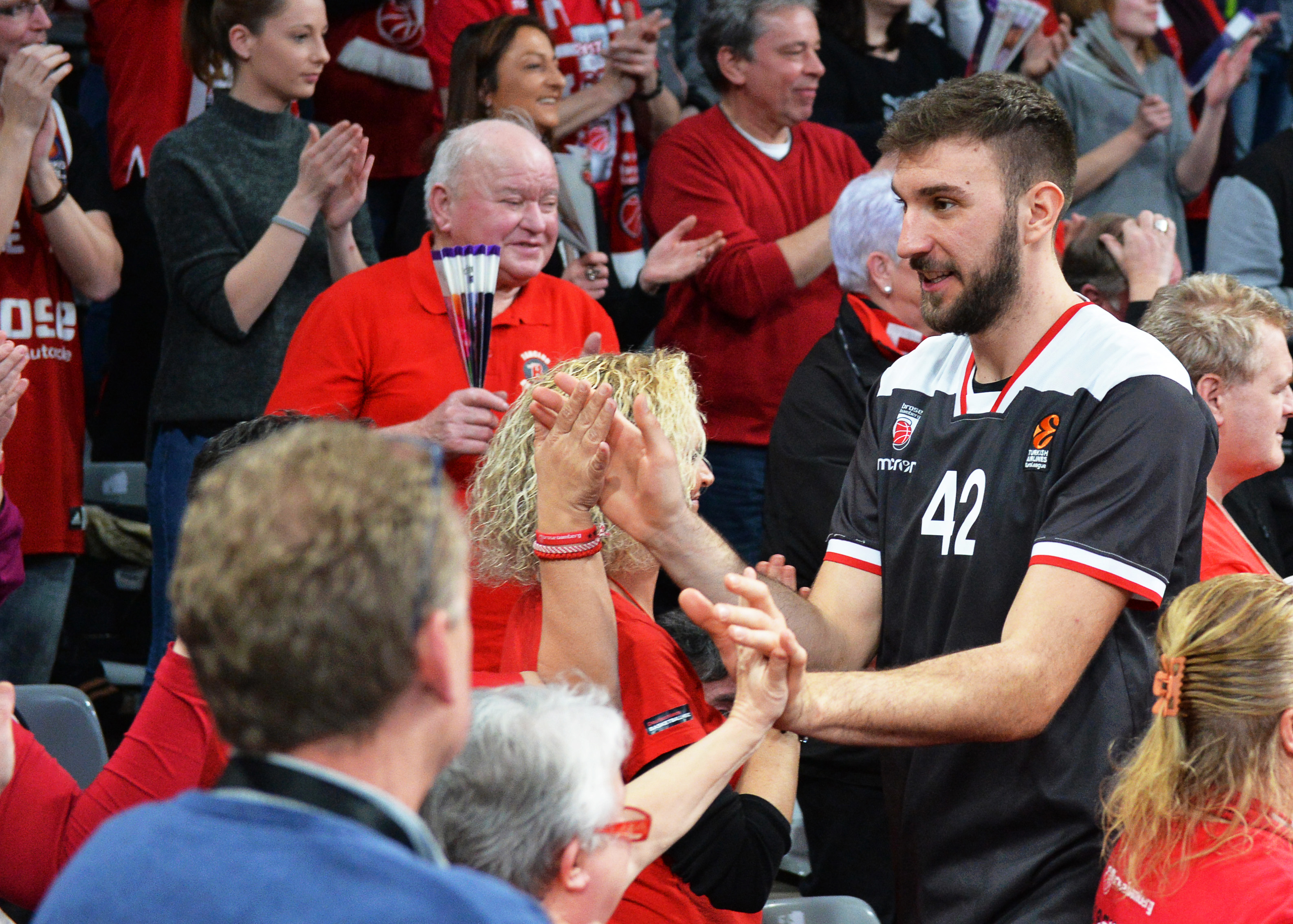 Brose Bamberg vs Panathinaikos Superfoods Athens