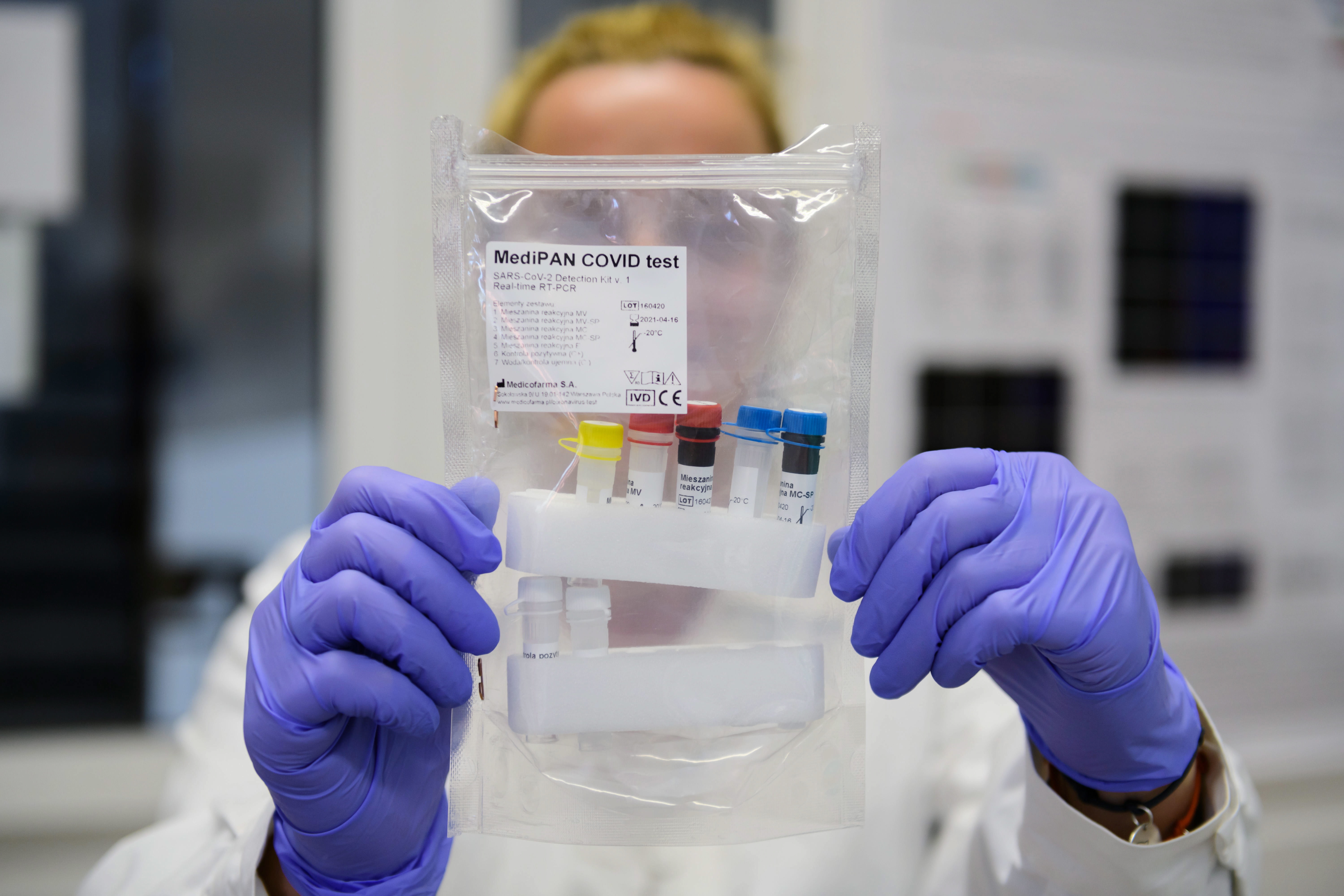 Koronavirus Poljska test