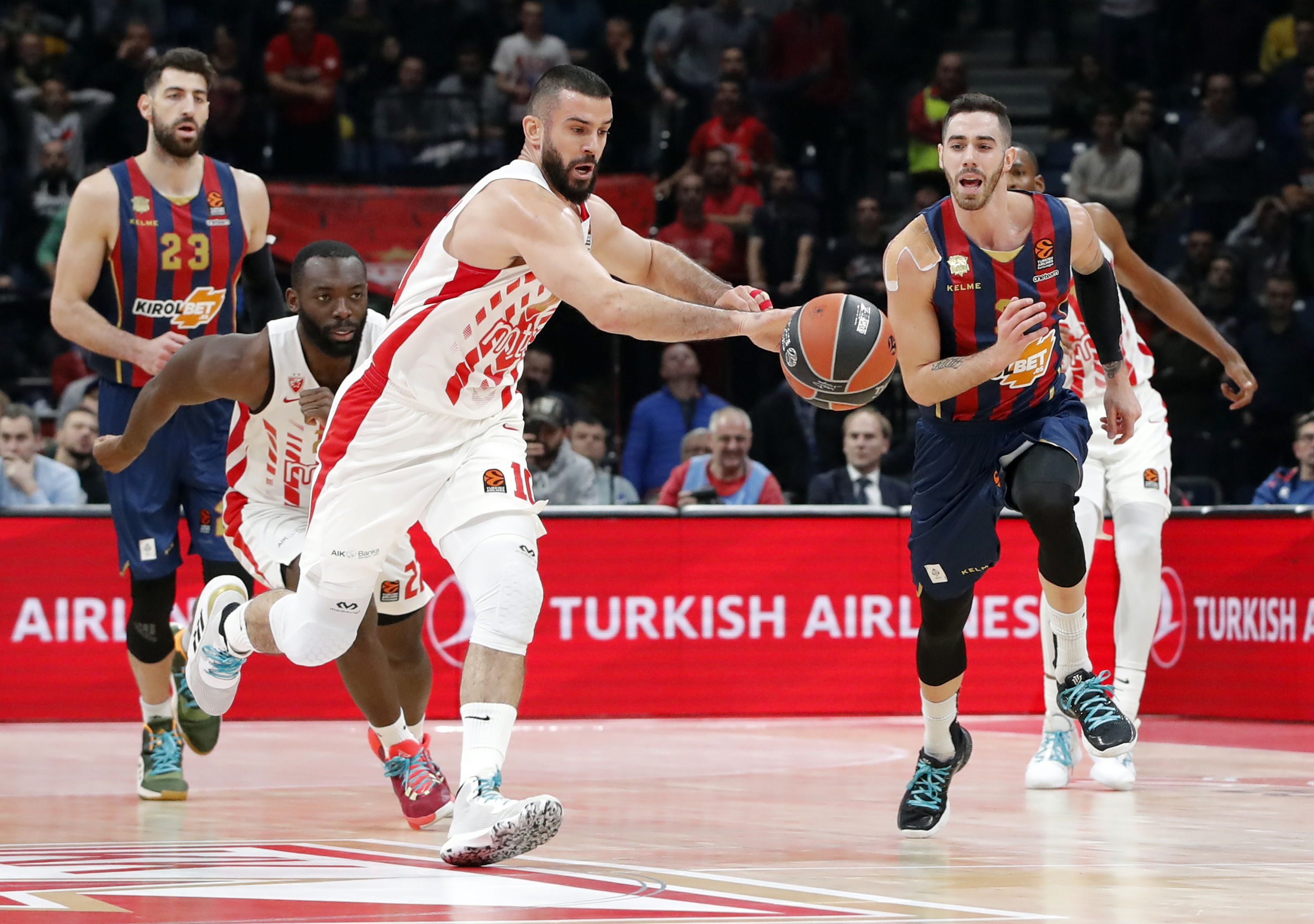 Branko Lazic Crvena Zvezda - Baskonia Euroleague, evroliga Baskonija 
12.12.2019. Decembar 12.  Beograd, Srbija  (credit image &amp; photo: Pedja Milosavljevic/STARSPORT)