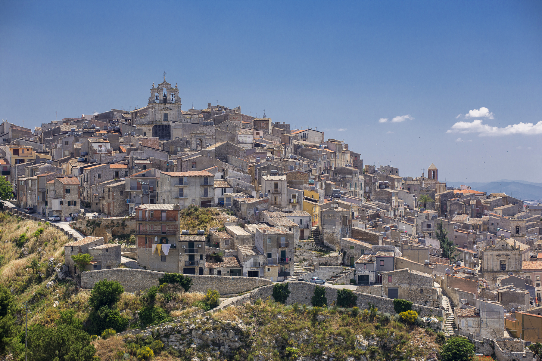 Italija, Sicilija
Historic centre of Mussomeli, Sicily, Italy, Image: 279934123, License: Royalty-free, Restrictions: , Model Release: no, Credit line: Stephan Knödler / imageBROKER / Profimedia