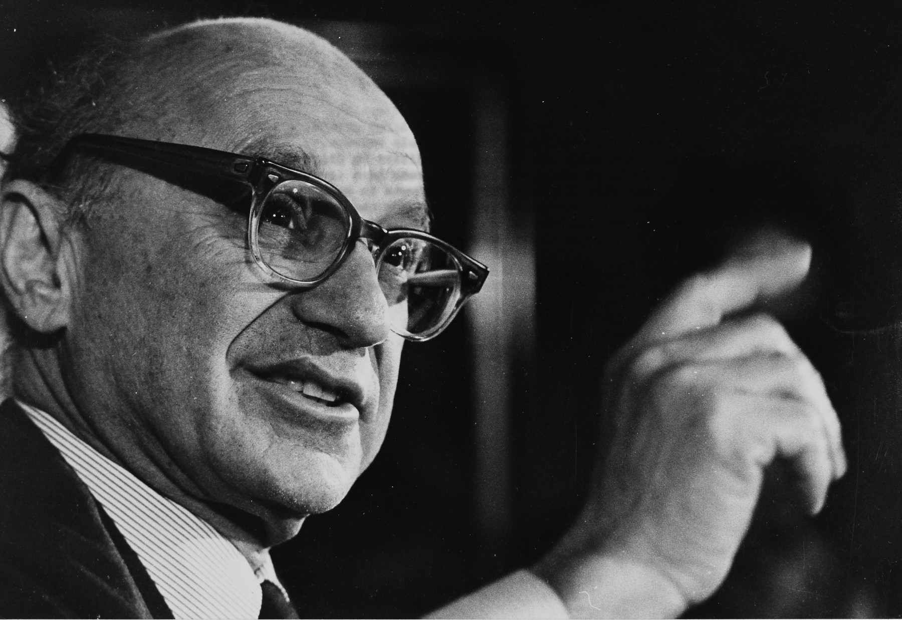 Neoliberali za Margitu 
Milton Friedman - American economist. 1976. Photograph., Image: 252260360, License: Rights-managed, Restrictions: , Model Release: no, Credit line: - / Imagno / Profimedia