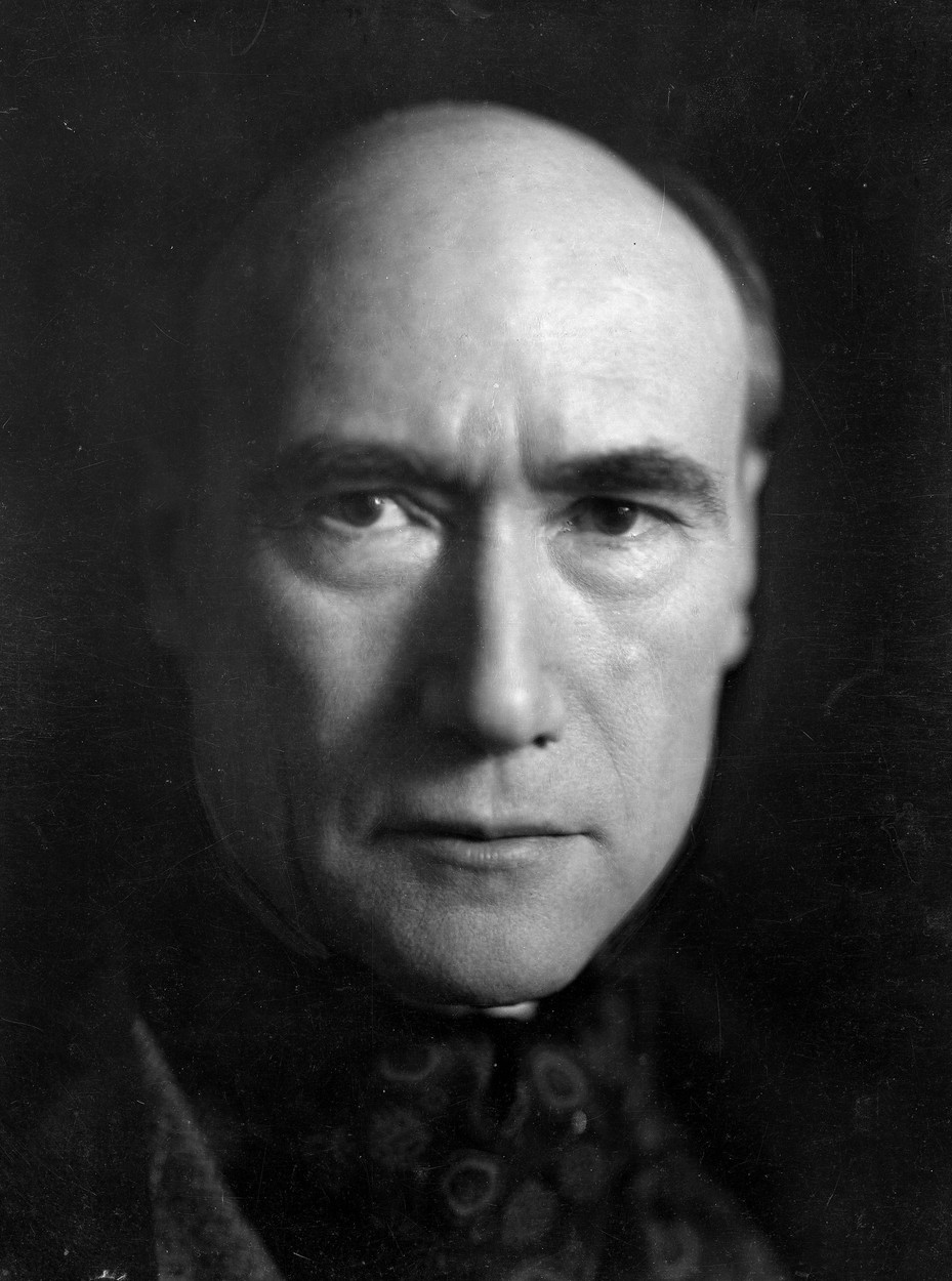 André Gide (1869-1951), écrivain français. France, vers 1920.              MAR-3780,Image: 286569351, License: Rights-managed, Restrictions: , Model Release: no, Credit line: Roger-Viollet / Roger Viollet / Profimedia