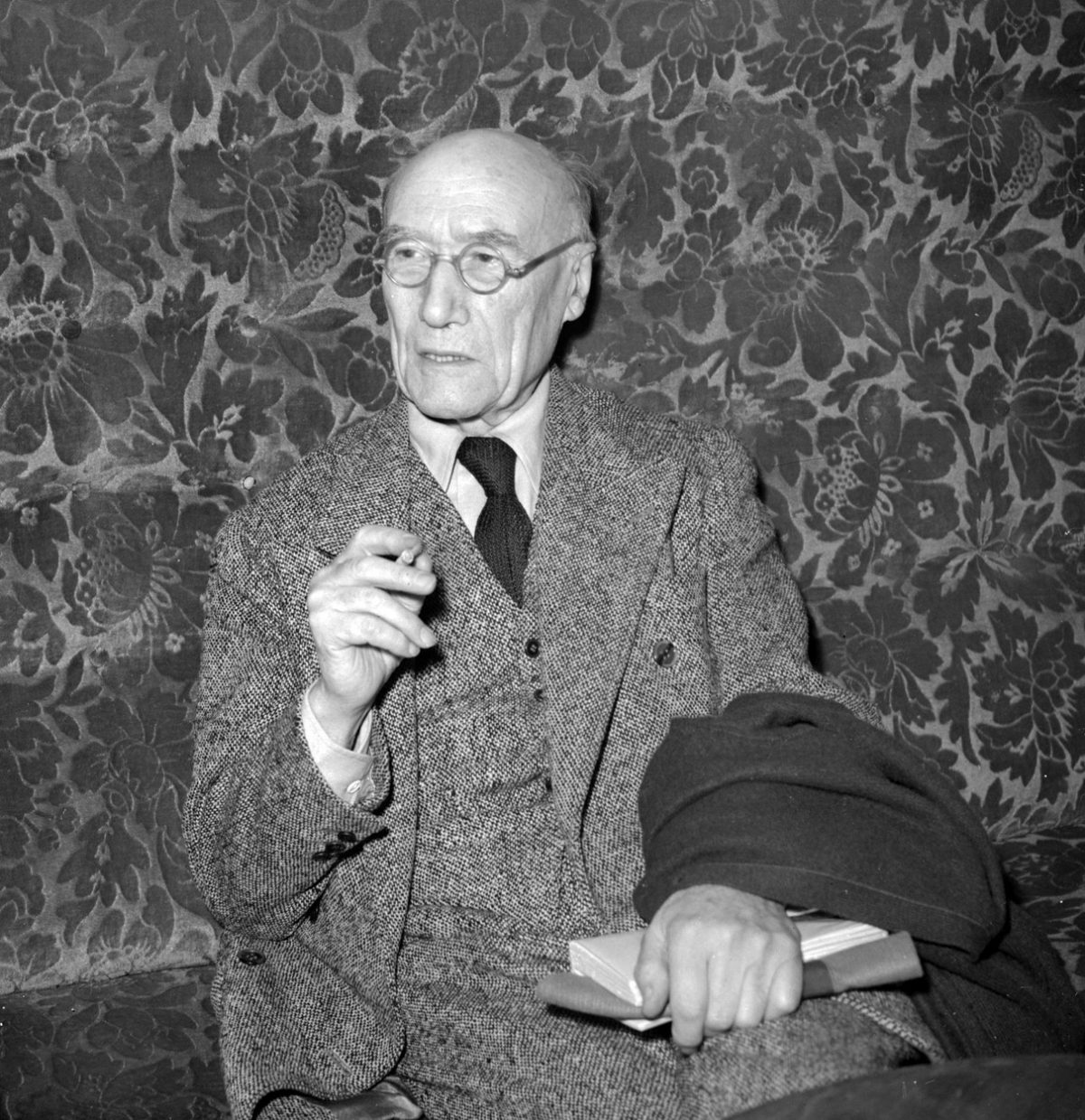 Portrait daté du 10 octobre 1947 de l'écrivain André Gide au théâtre Marigny à Paris.  PHOTO,Image: 68023708, License: Rights-managed, Restrictions: , Model Release: no, Credit line: AFP / AFP / Profimedia