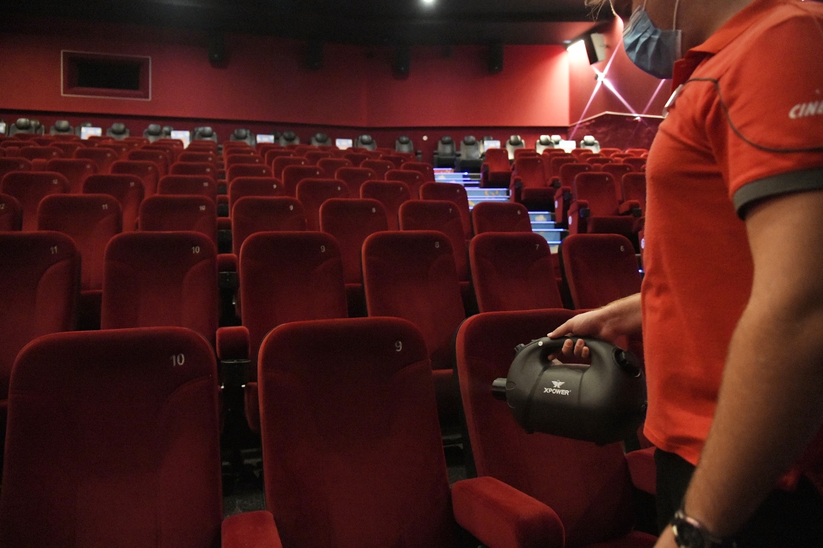 Beograd 25.08.2020. Bioskop, bioskopska sala, sedišta, otvaranje bioskopa, dezinfekcija, koronavirus, sinepleks, cineplex, tržni centar Ušće Foto: Nemanja Jovanović/Nova.rs