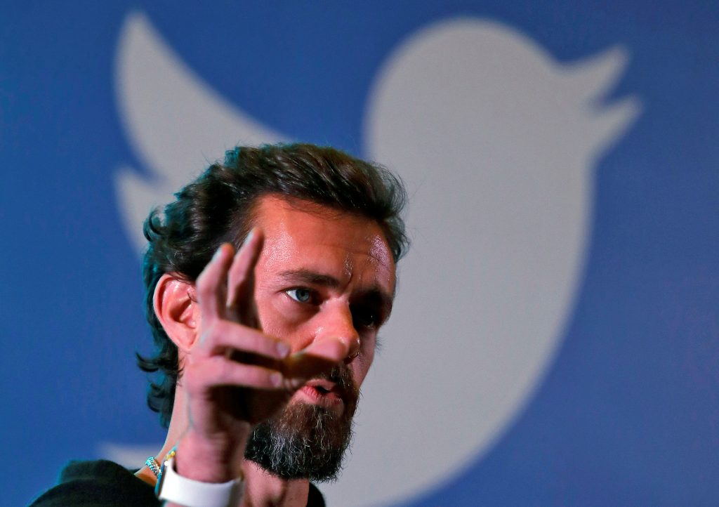 Twitter CEO Jack Dorsey addresses students during a town hall at the Indian Institute of Technology (IIT) in New Delhi, India, November 12, 2018. REUTERS/Anushree Fadnavis - RC1D6DEE1350