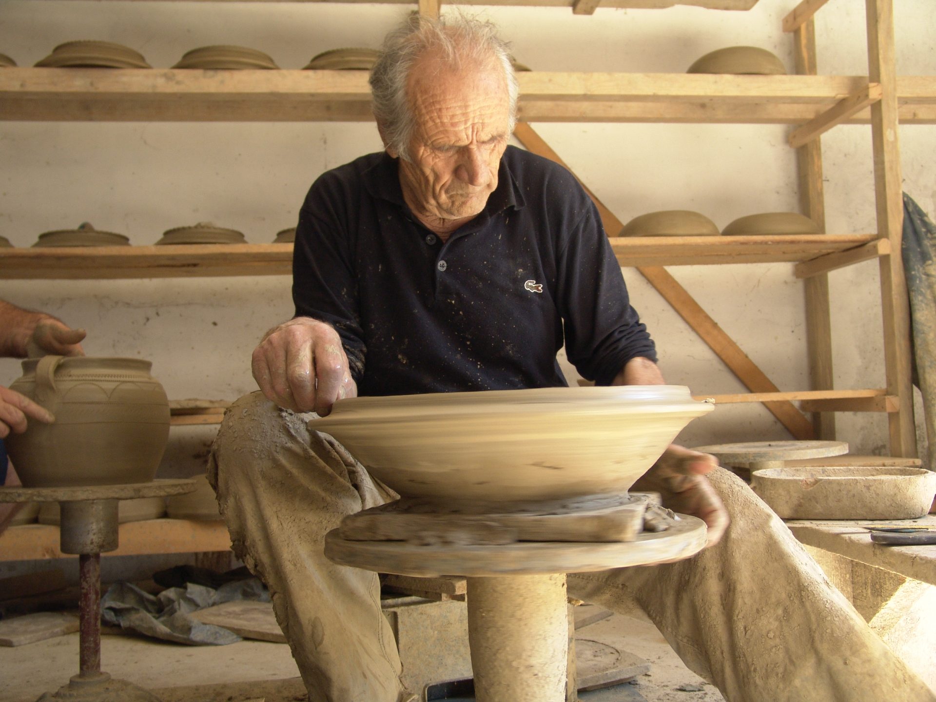 Zlakuša, lončarstvo, glineni lonci, lonac, pekač Foto: Biljana i Aca Đorđević