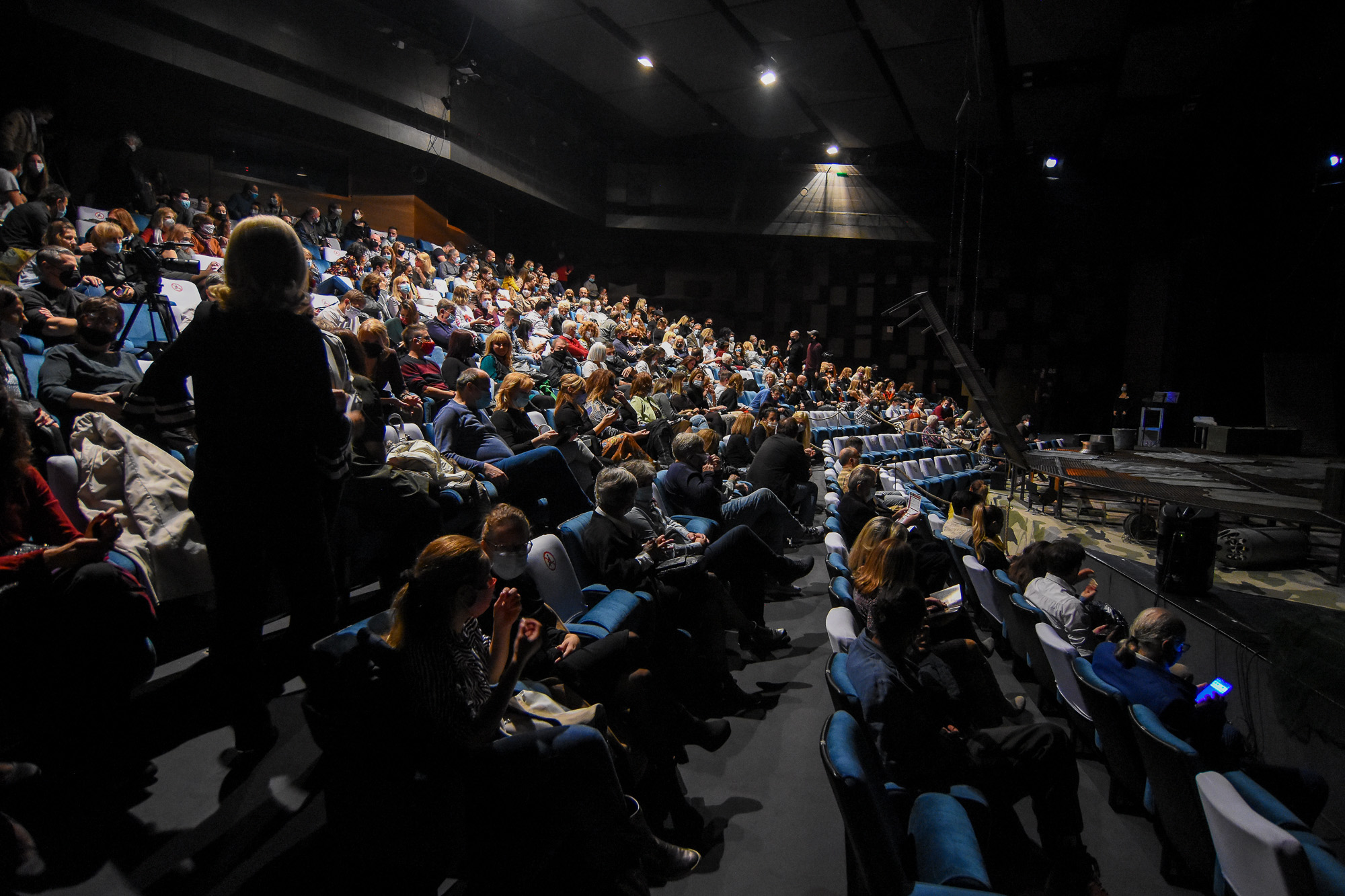 Novi Sad_premijera predstave Bura foto Nenad Lazic_16