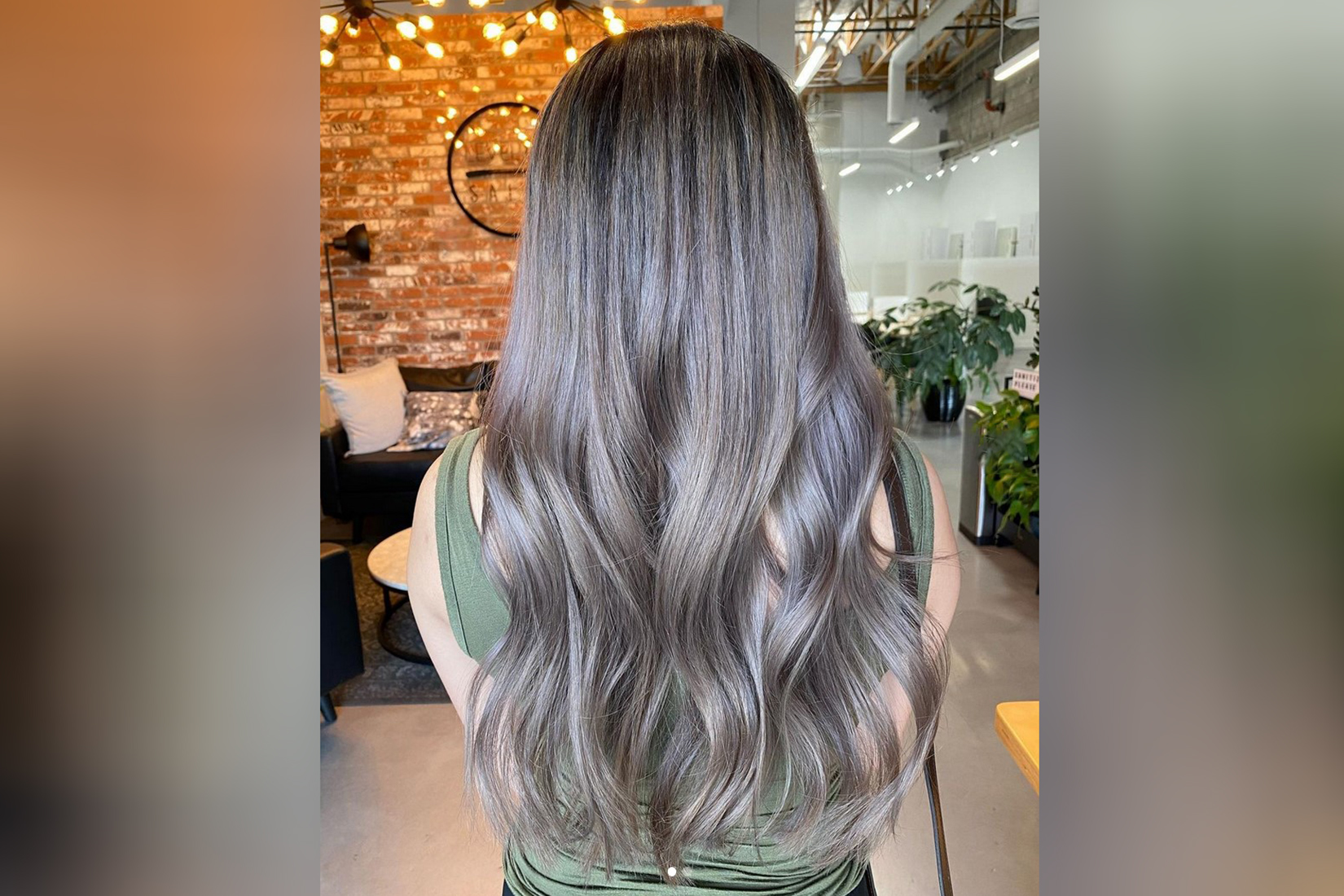 Sedi balajaž, seda kosa, šatirana kosa, srebrna kosa Foto: Instagram/katthestylist