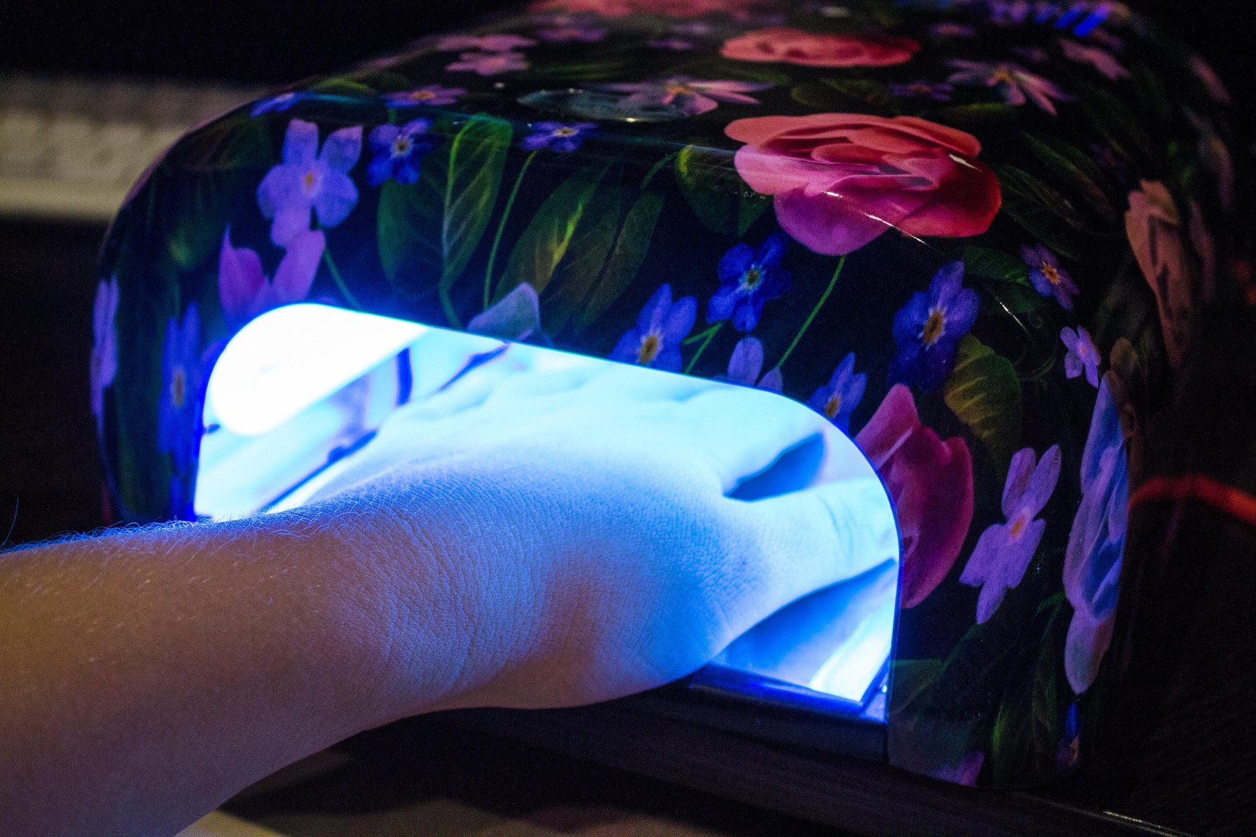 Nail gel salon. beautiful UV lamp with flowers,Image: 314904404, License: Royalty-free, Restrictions: , Model Release: no, Credit line: Roman Budnikov / Alamy / Alamy / Profimedia