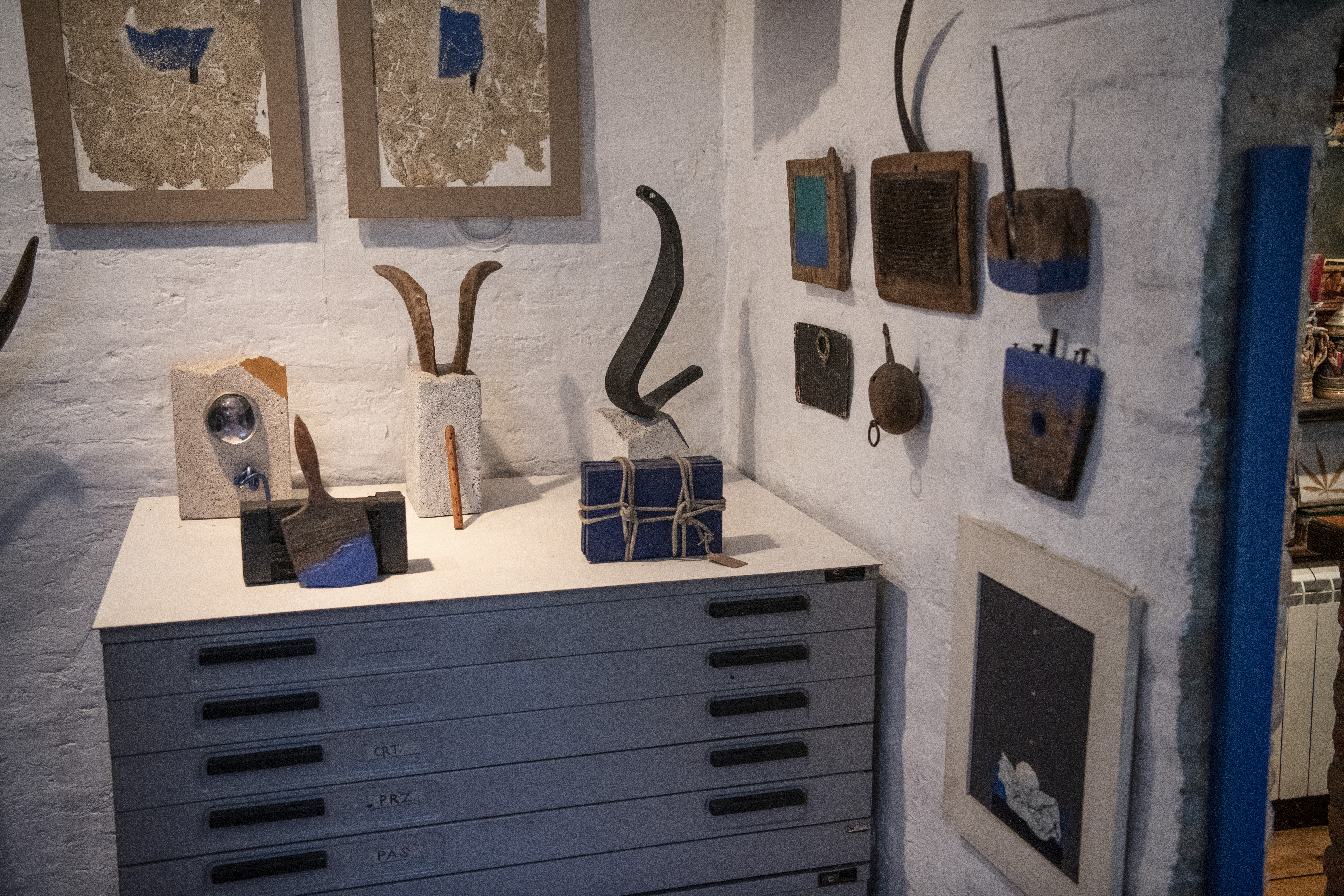 Pančevo, 29.10.2020. Aleksandar Cvetković slikar, intervju i kuća, u gostima kod slikara Aleksandra Cvetkovića, kuća, stan, gajba Foto: Dragan Mujan/Nova.rs