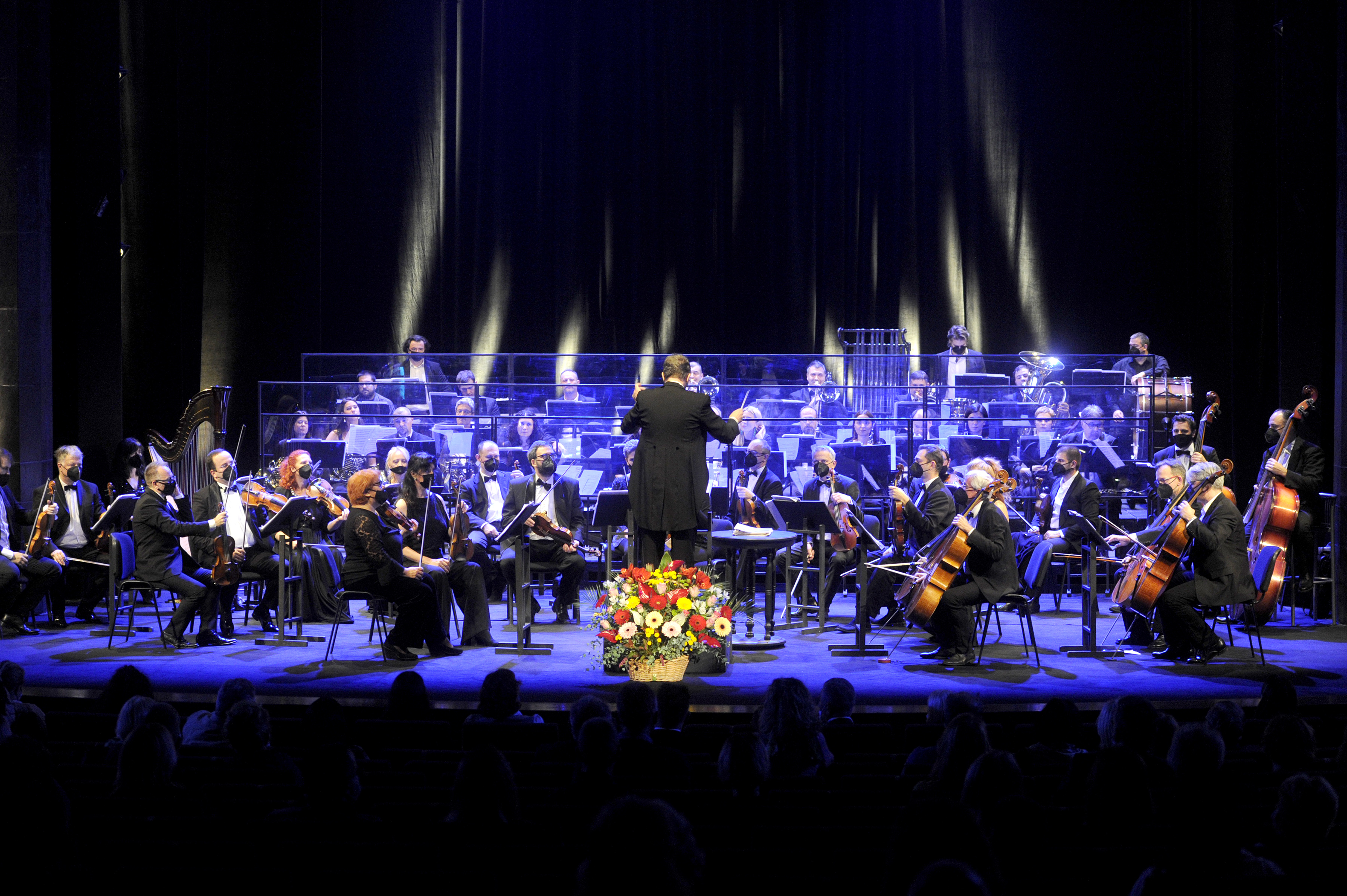 ORKESTAR MADLENIANUMA I DIRIGENT DEJAN SAVIC