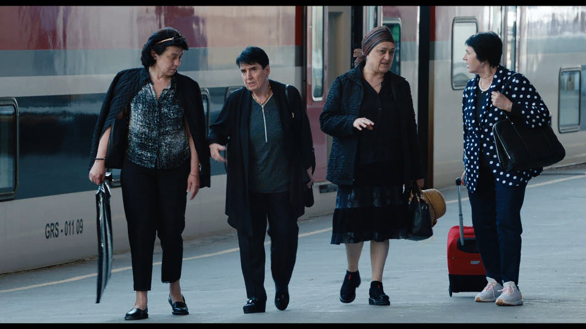 u slavu kraljici, slobodna zona  Tatia Skhirtladze