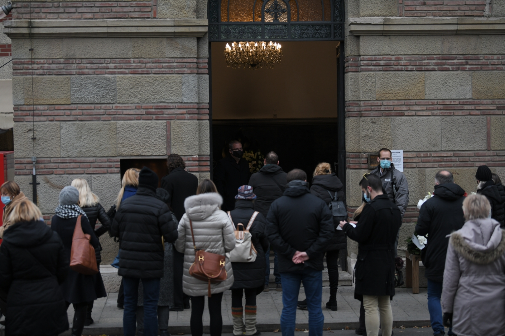 Beograd 21. novembar 2020. Sahrana glumca Ivana Bekjareva na Novom groblju Foto:Dragan Mujan/Nova.rs