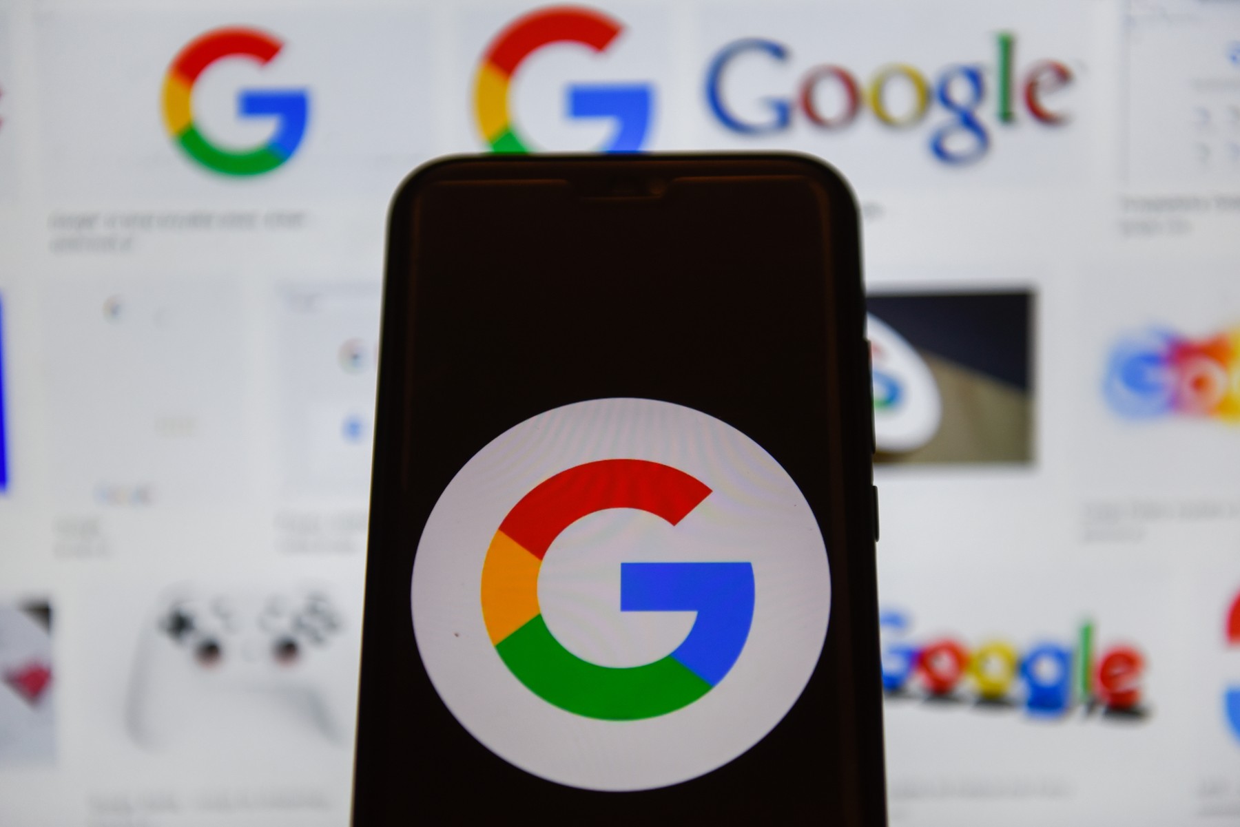 January 6, 2020, Poland: In this photo illustration a Google logo seen displayed on a smartphone., Image: 491363442, License: Rights-managed, Restrictions: , Model Release: no, Credit line: Omar Marques / Zuma Press / Profimedia