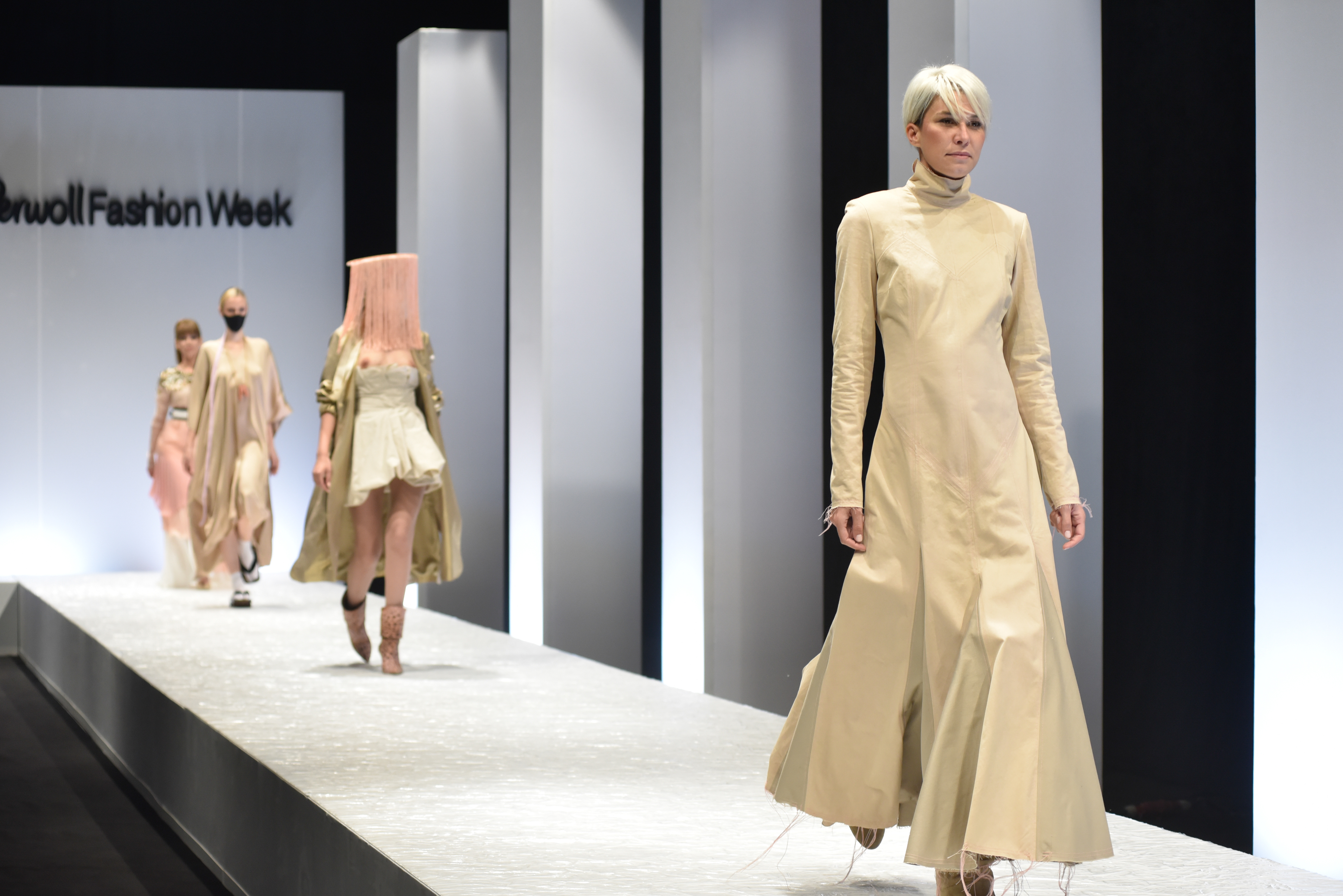 Nedelja mode, slike prosledila Božica Luković